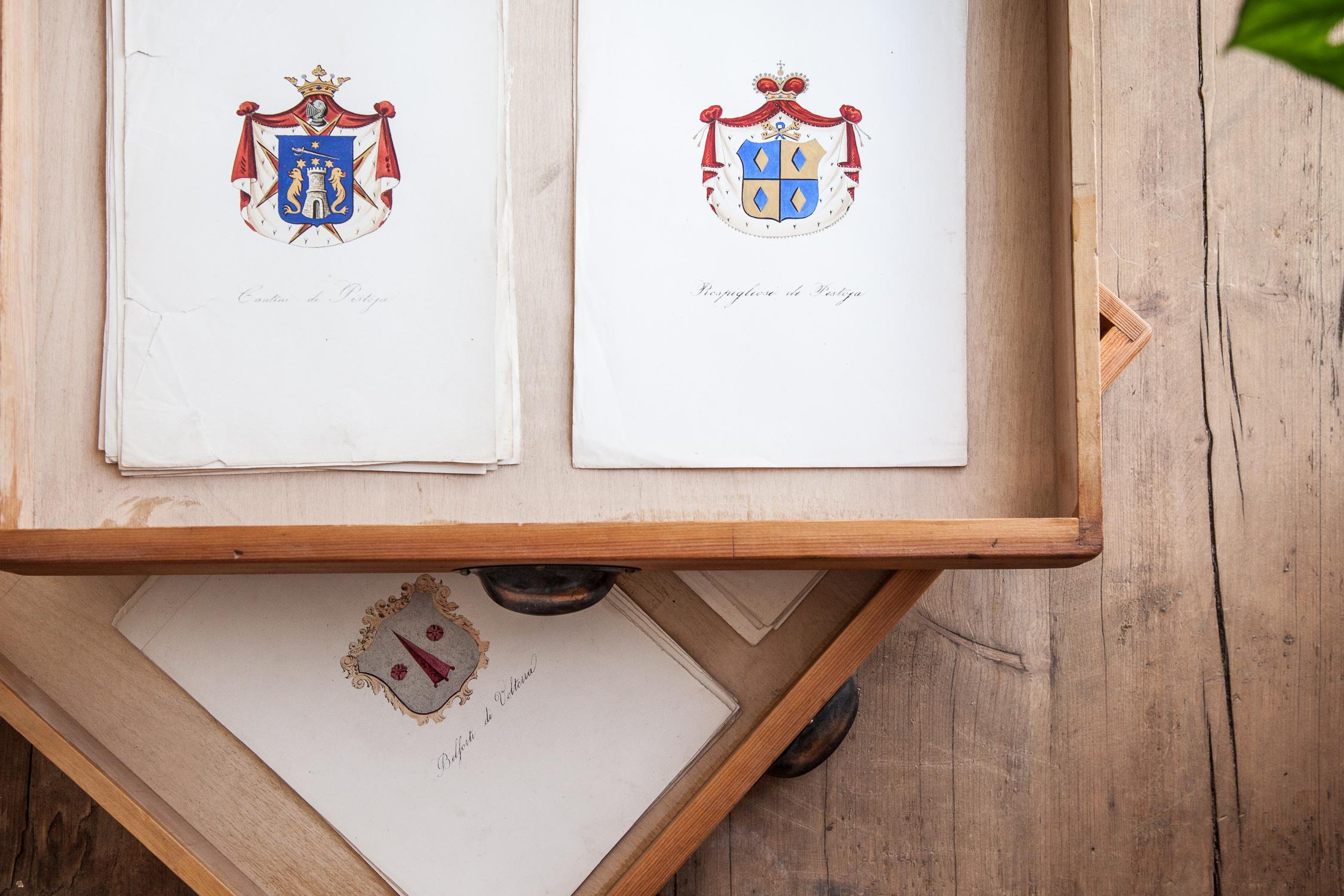 19th Century Heraldic Hand Coloured Italian Family Coat of Arms Bookplates For Sale 5