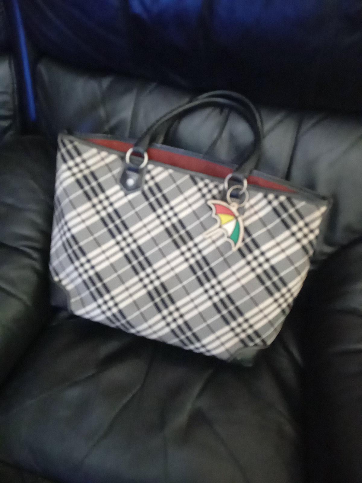 Burberry monogram bag used in good condition 