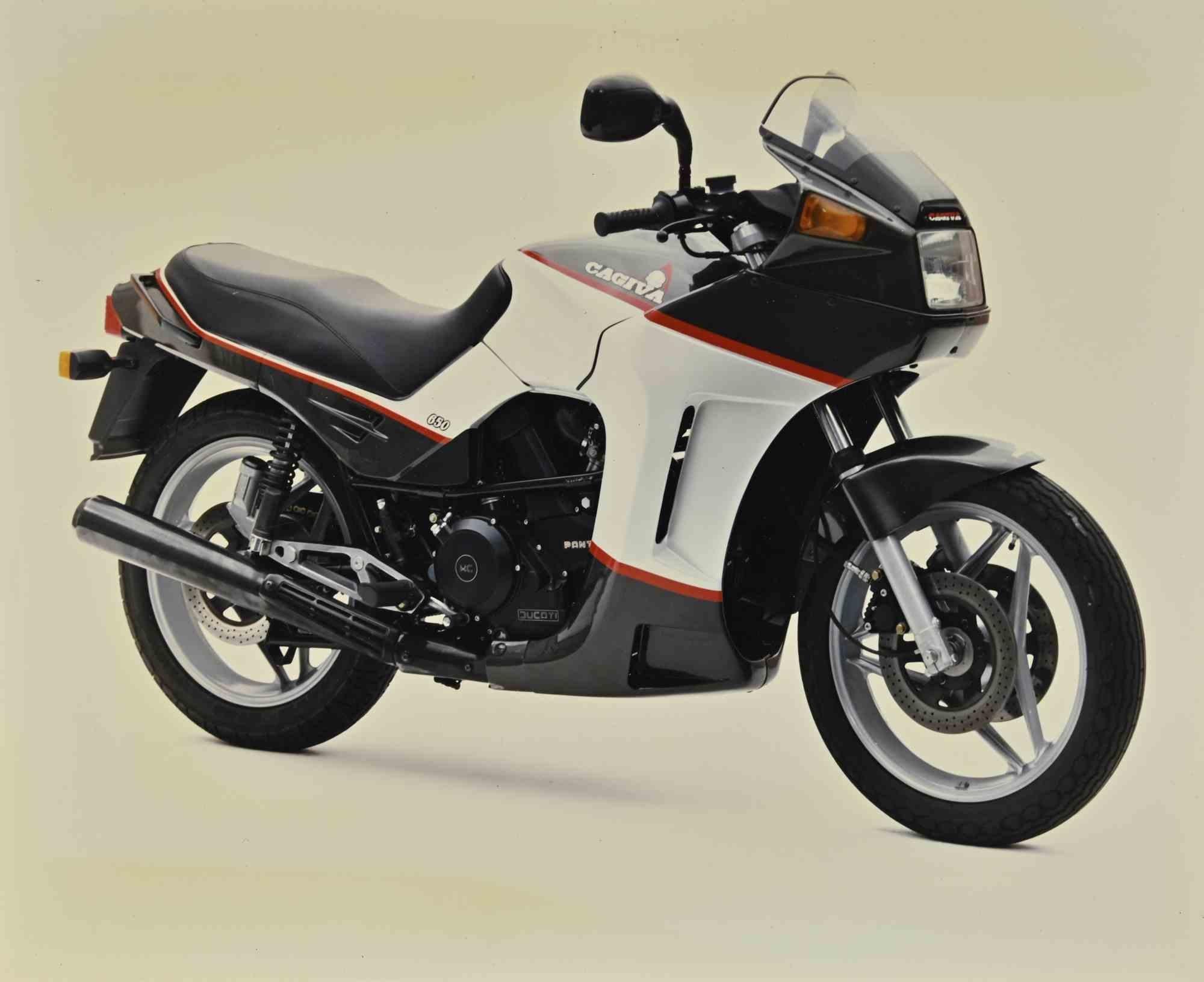 Moto Cagiva - Set di stampe offset d'epoca - Anni '80 - Print Contemporaneo di Unknown