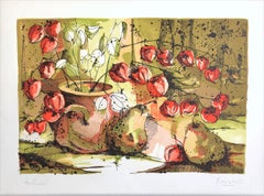Flores de farol chino con peras, Litografía firmada, Naturaleza muerta moderna