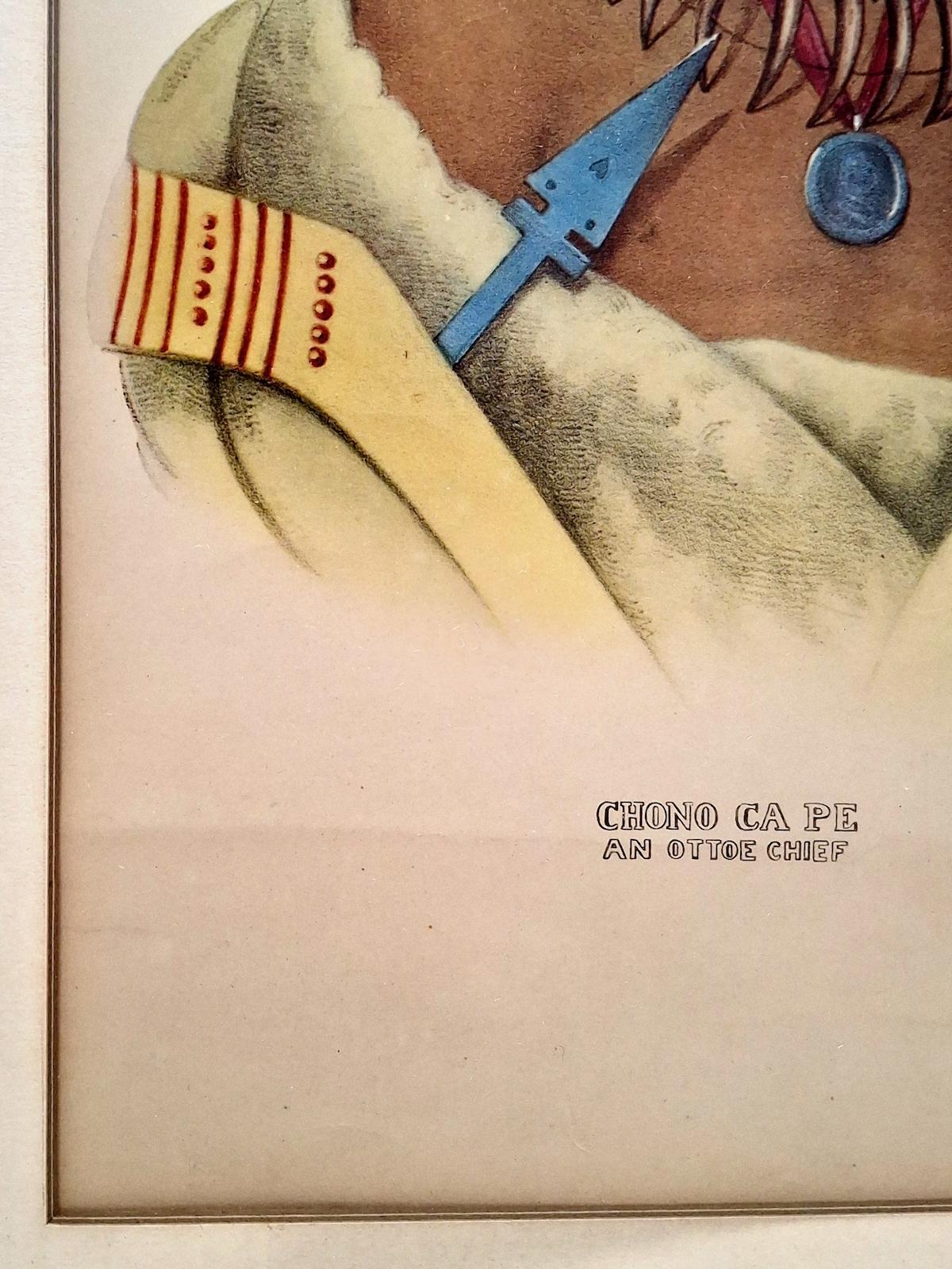 Chono Ca Pe ist der bemerkenswert gut aussehende Mann, der uns über 200 Jahre hinweg anschaut und dem weißen Mann, der ihn malt, mit einer gewissen Vorsicht begegnet. Der Dargestellte, der auch als Big Kansas bekannt ist, war ein Ottoe-Häuptling,