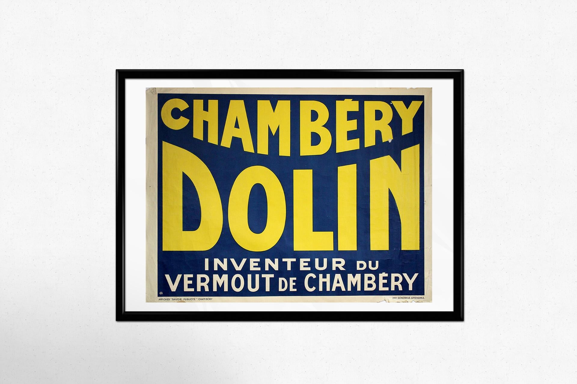 Bold and impactful, this original circa 1920 poster for Chambéry Dolin proclaims with authority the legacy of a brand that revolutionized French aperitifs. Declaring “Inventeur du Vermouth de Chambéry,” the design exemplifies early 20th-century