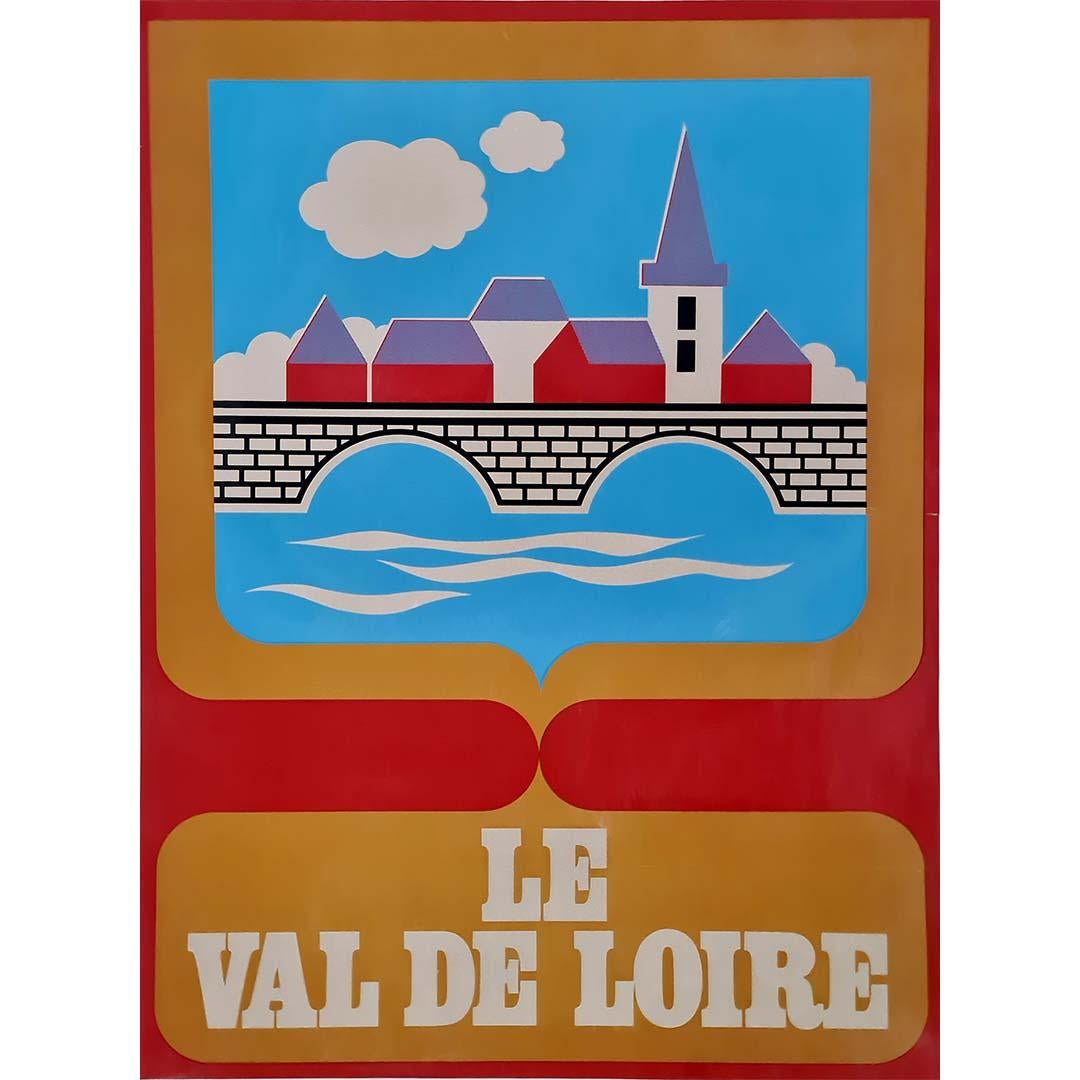 Circa 1930 vintage poster celebrating the Val de Loire region