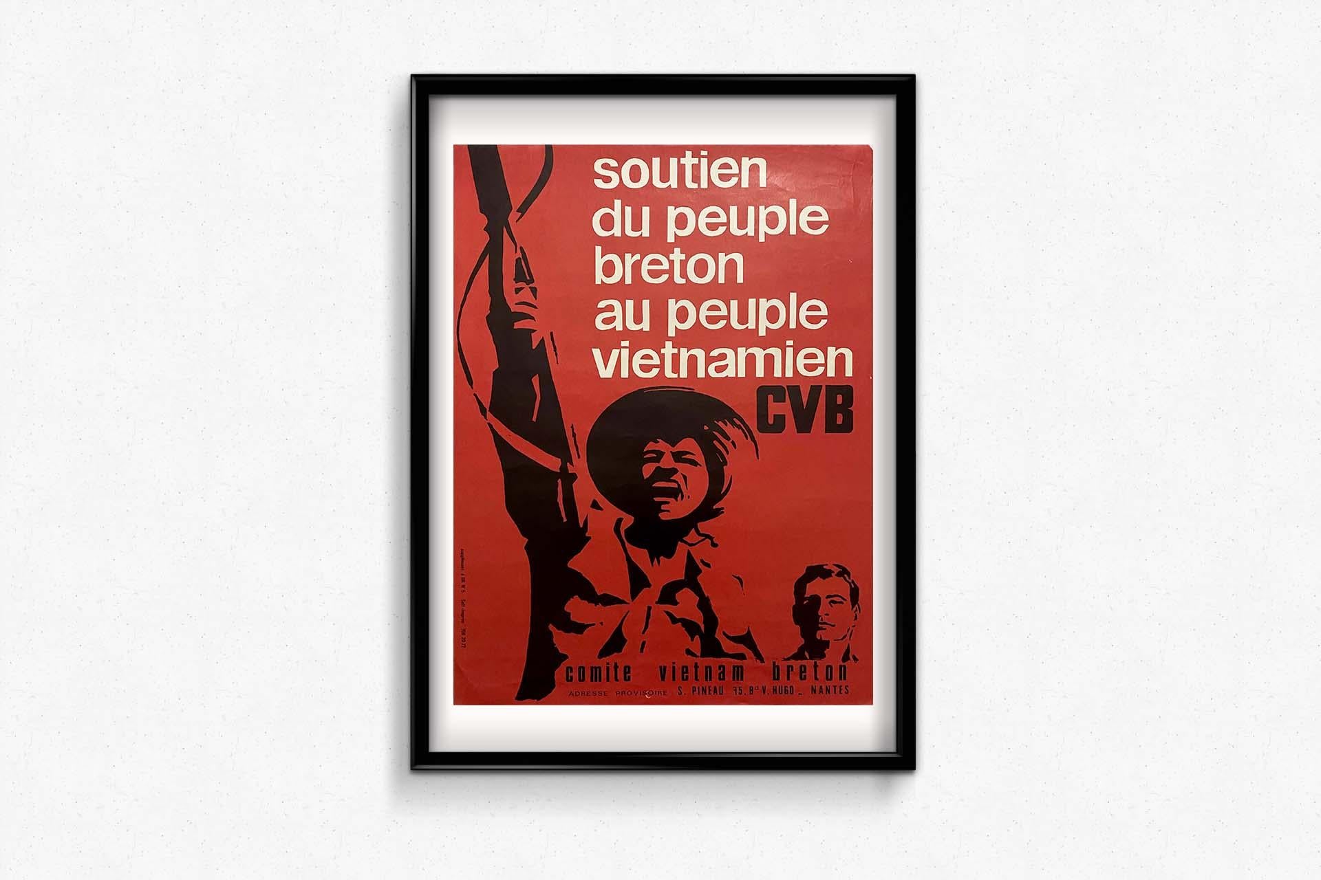 Circa 1970 Original poster by the Comité Vietnam Breton to support Vietnam For Sale 2