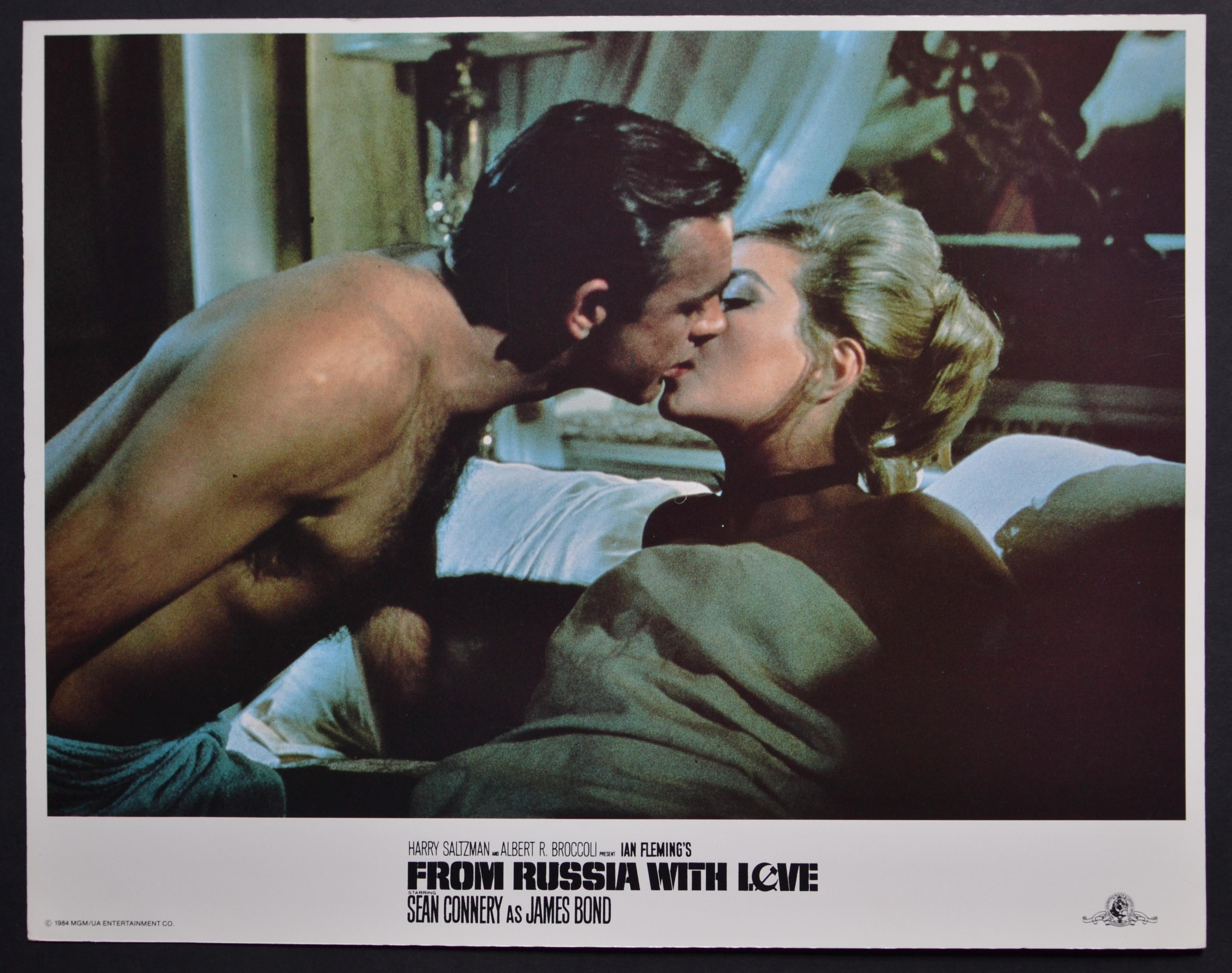Unknown Interior Print – ""James Bond 007 - Von Russland mit Liebe"" Original Lobby-Karte, UK 1963