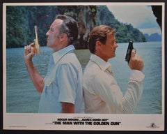 "James Bond 007 - The man with the golden gun" Original Lobby Card, UK 1974