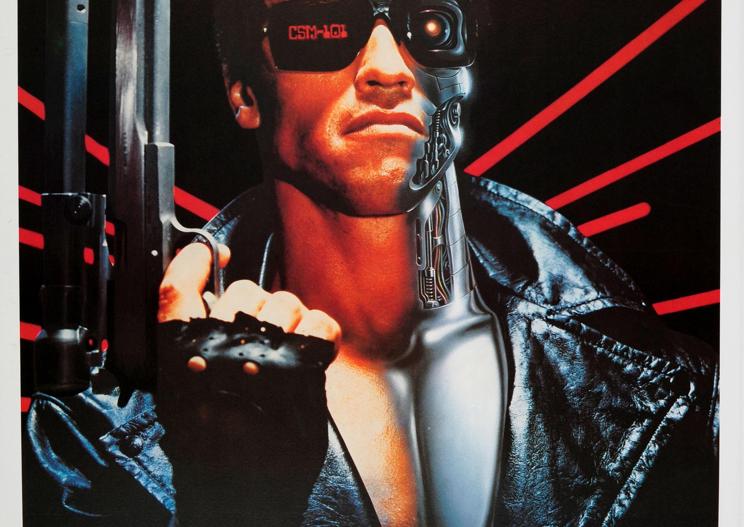 Original-Filmplakat für den italienischen Kinostart 1985 des amerikanischen Science-Fiction-Films The Terminator von 1984 unter der Regie von James Cameron mit Arnold Schwarzenegger in der Hauptrolle, Michael Biehn, Linda Hamilton als Sarah Connor