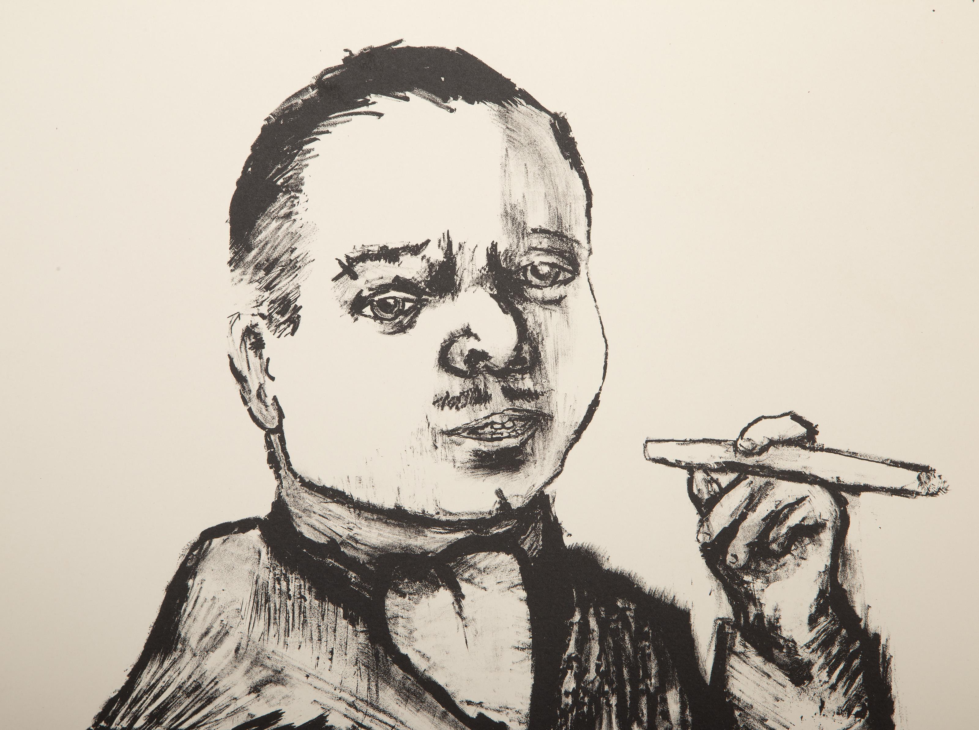 Uomo che fuma il sigaro da Il portafoglio del nano e della nana, litografia surrealista - Portrait Print Beige di Aubrey Schwartz