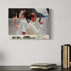 „Der Mann mit der goldenen Pistole“ (1974) – Original-Vintage-Lobbykarte, ungerahmt