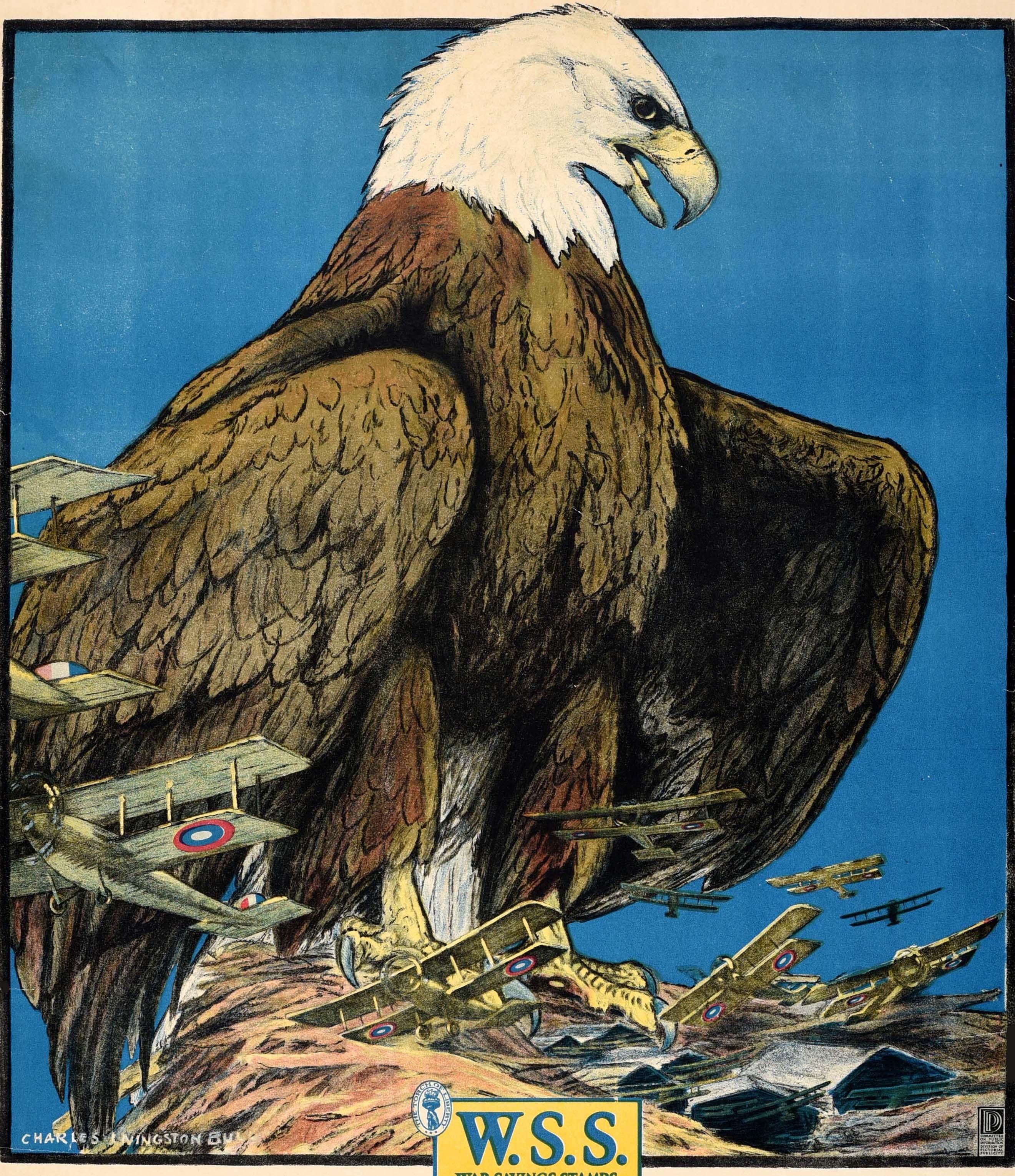 Original Antikes Kriegsplakat „ Keep Him Free“, WWI, USA Air Force, Kriegssparschweine, Briefmarken, Original – Print von Unknown
