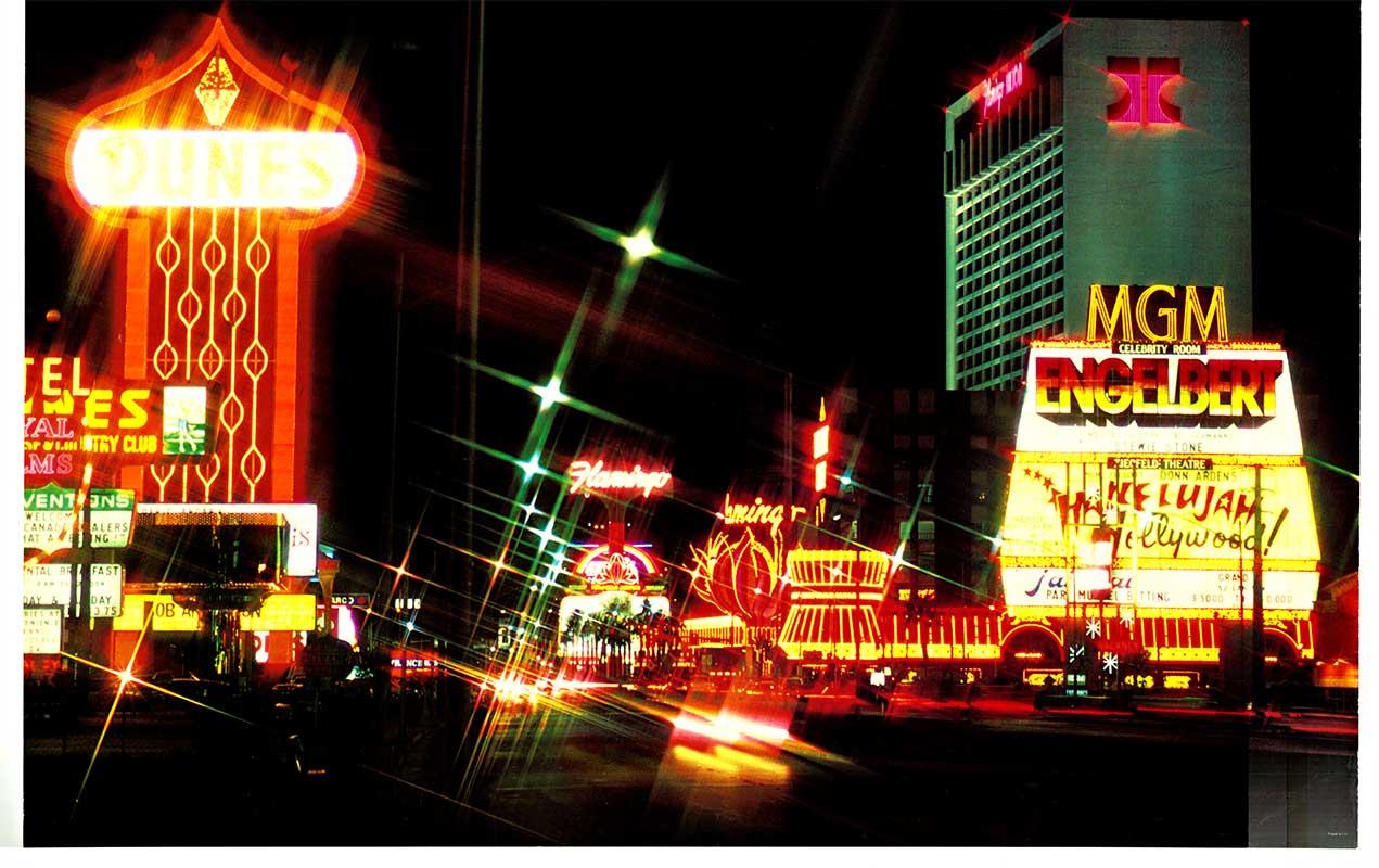 Cartel de viaje original de Las Vegas Nevada de American Airlines (de noche) - Print moderno estadounidense de Unknown