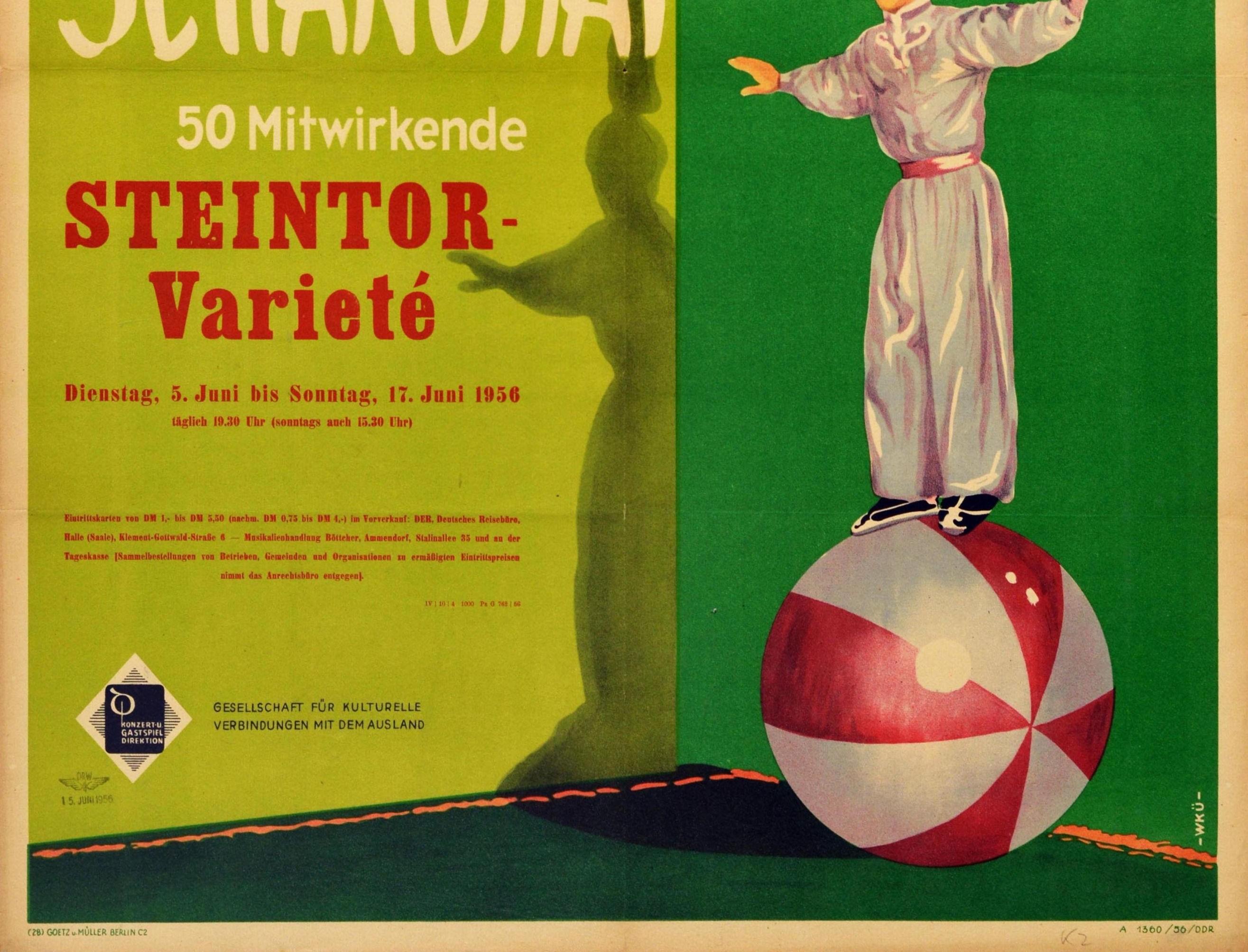 Póster Original Vintage Artistas Chinos Circo Shangai Acróbatas Equilibrio Bola - Print Marrón de Unknown