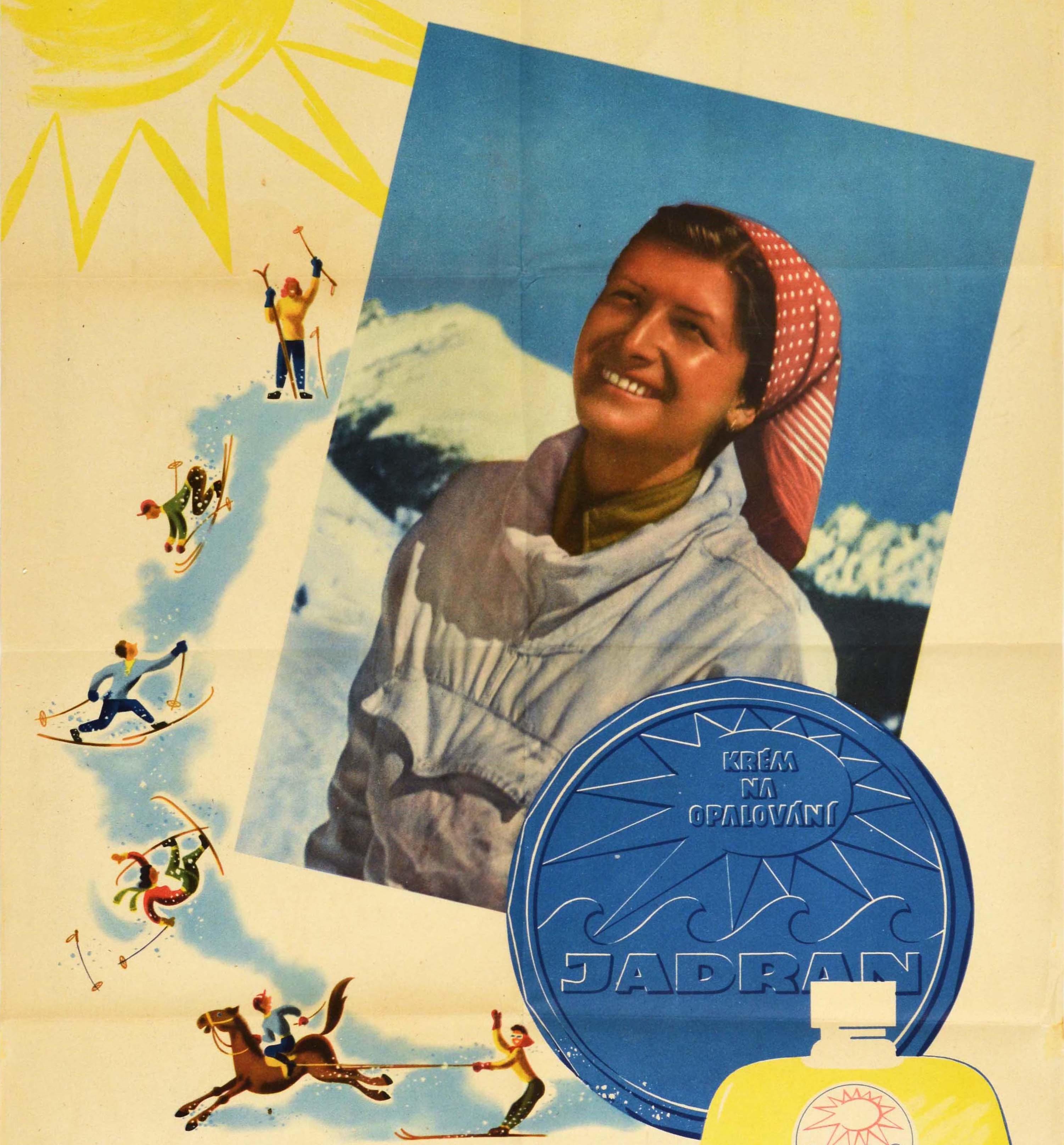 Poster pubblicitario originale d'epoca per la crema solare Jadran - In the winter sun Jadran with burn protection filter / Na zimni slunce Jadran s ochrannym filtrem proti spaleninam - caratterizzato da un grande design con la foto di una donna