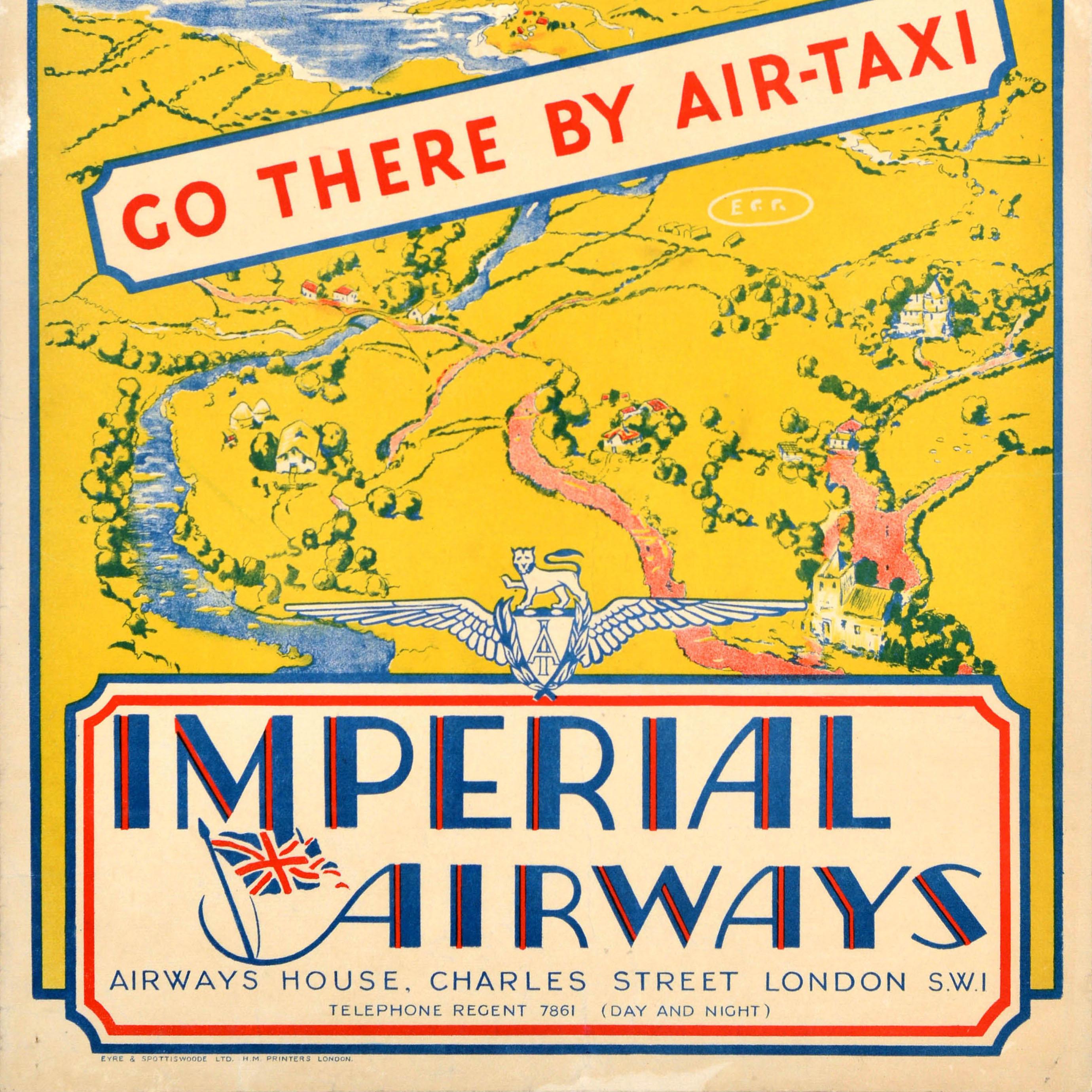Original Vintage-Reise-Werbeplakat für Imperial Airways Go There By Air-Taxi mit einer großen Illustration eines Propellerflugzeugs in Blau, das über einen Fluss fliegt, der zwischen Feldern und Gebäuden in der Landschaft unten verläuft, dem Meer