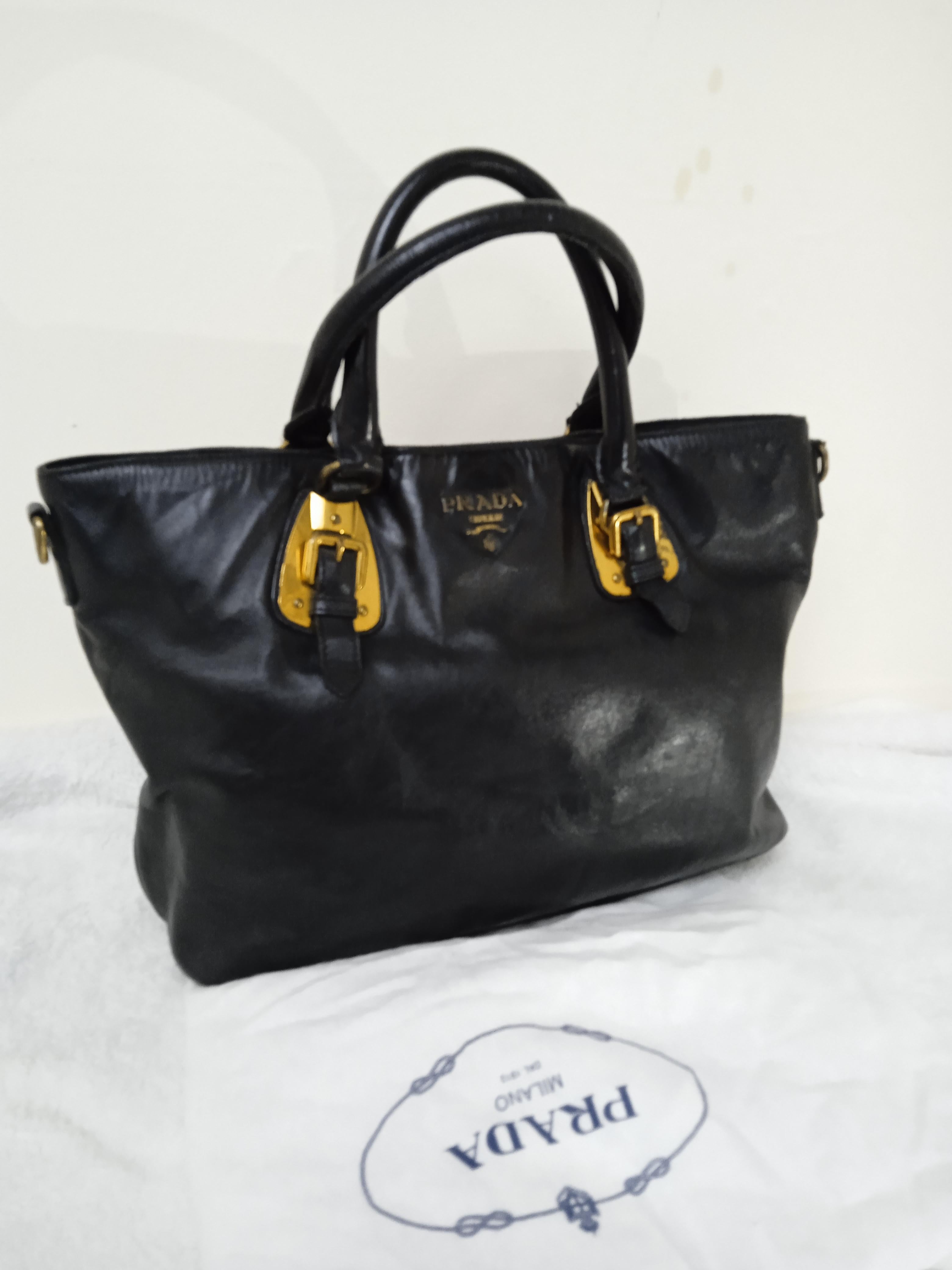 Prada black leather bag  For Sale 2