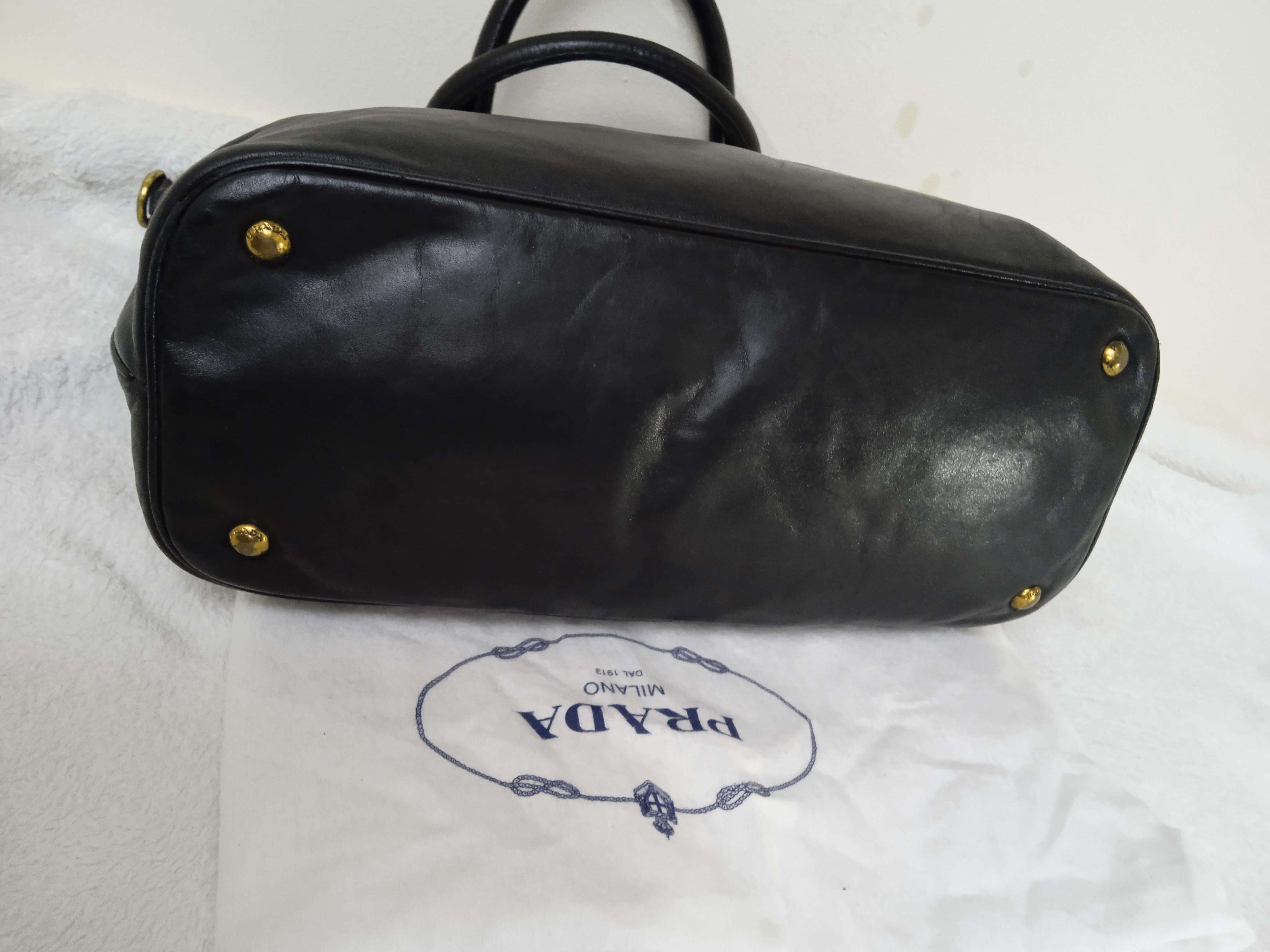Prada black leather bag  For Sale 3