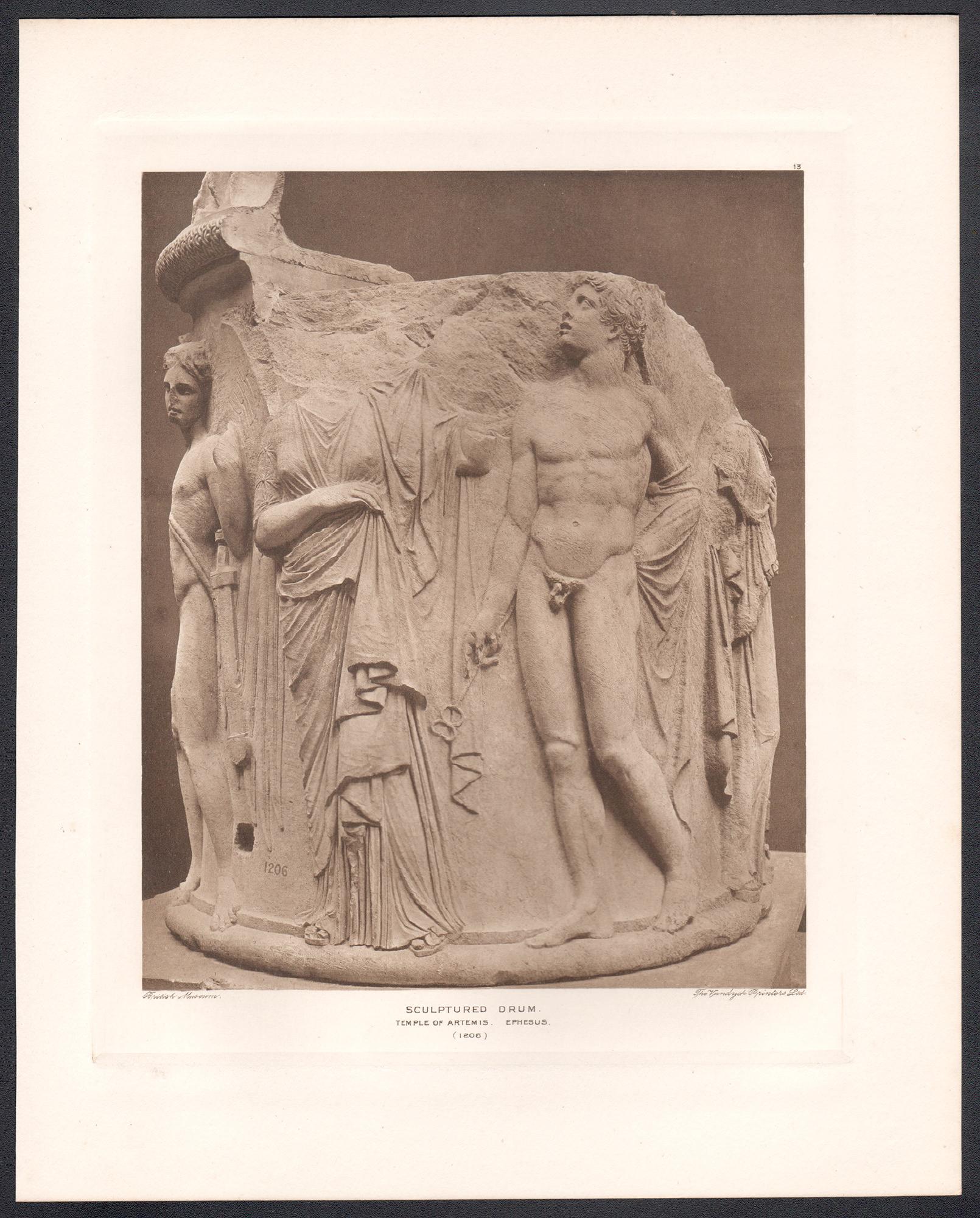 Tambor esculpido, Museo Británico Escultura clásica greco-romana fotograbado - Print de Unknown