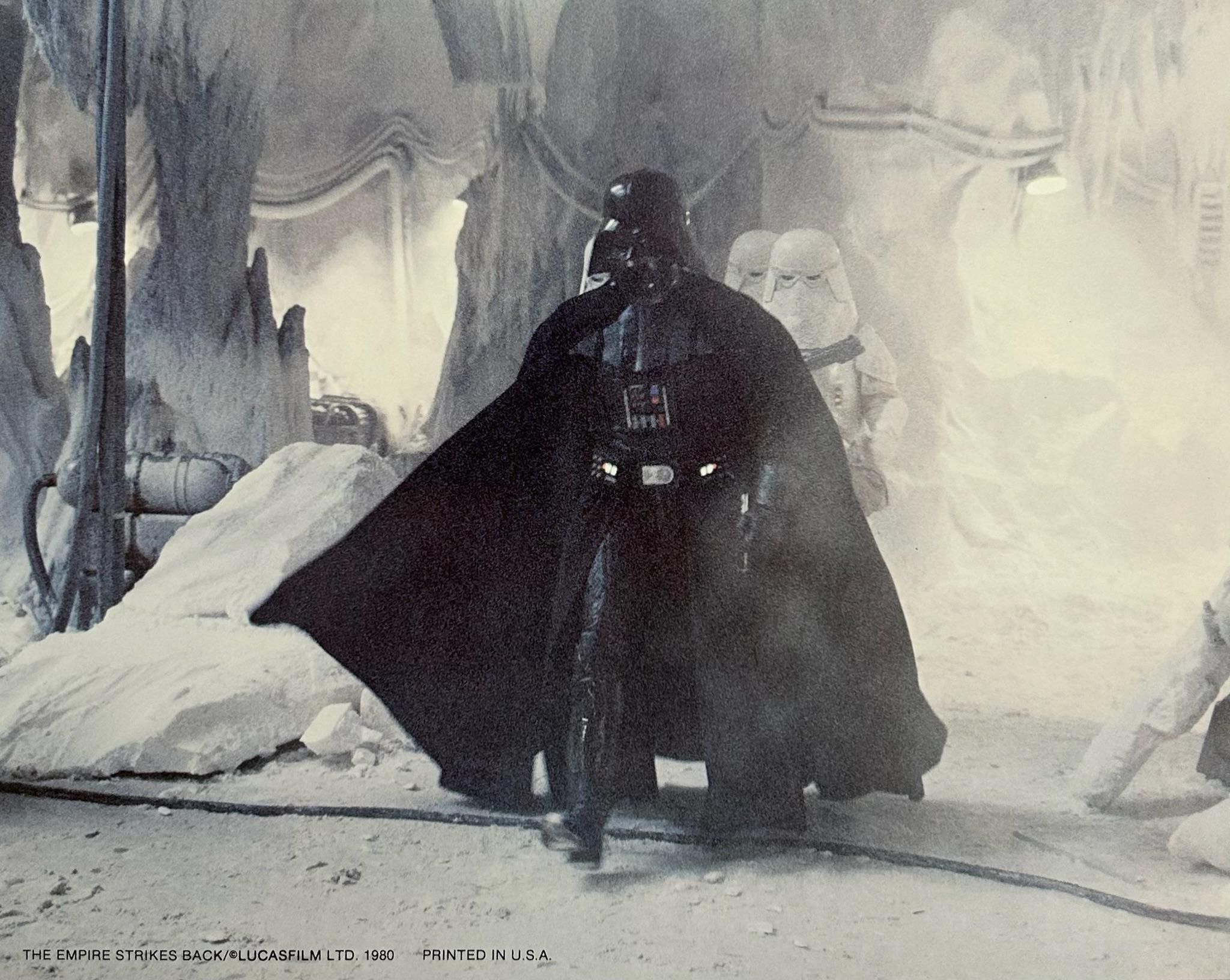 Unknown Figurative Print – Star Wars Darth Vader Das Empire Strikes Back 1980 Vintage-Filmkartenkarte, Star Wars 