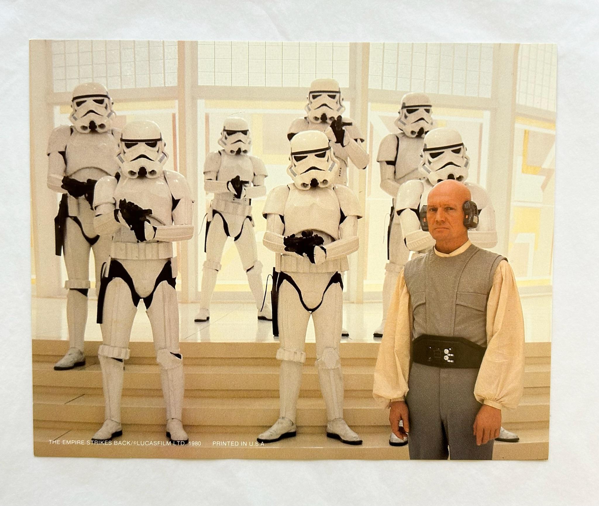 Star Wars Stormtroopers The Empire Strikes Back 1980 Vintage-Filmkartenkarte, Star Wars  – Print von Unknown