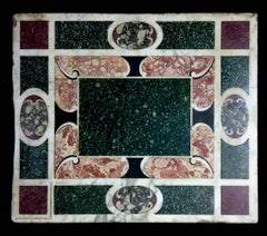 Top de table italien du 16ème siècle à panneaux multicolores Pietra Dura