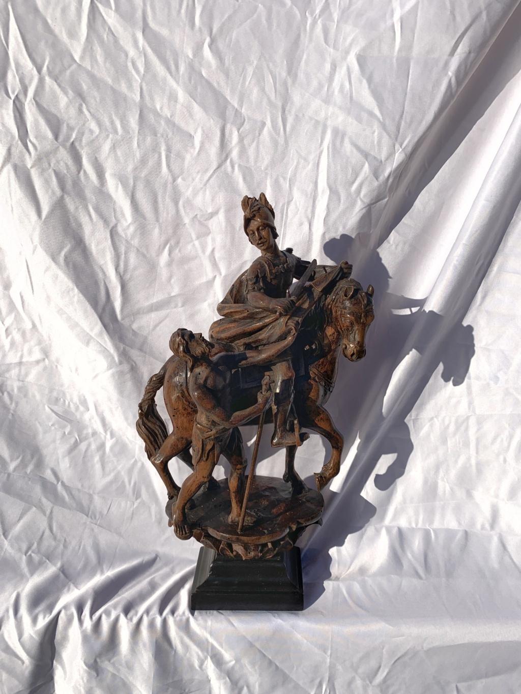 Italienische Figurenskulptur des 18. Jahrhunderts – Saint Martin – geschnitztes Holz, Italien (Rokoko), Sculpture, von Unknown