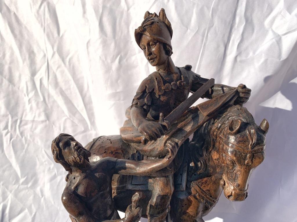 Italienische Figurenskulptur des 18. Jahrhunderts – Saint Martin – geschnitztes Holz, Italien im Angebot 2