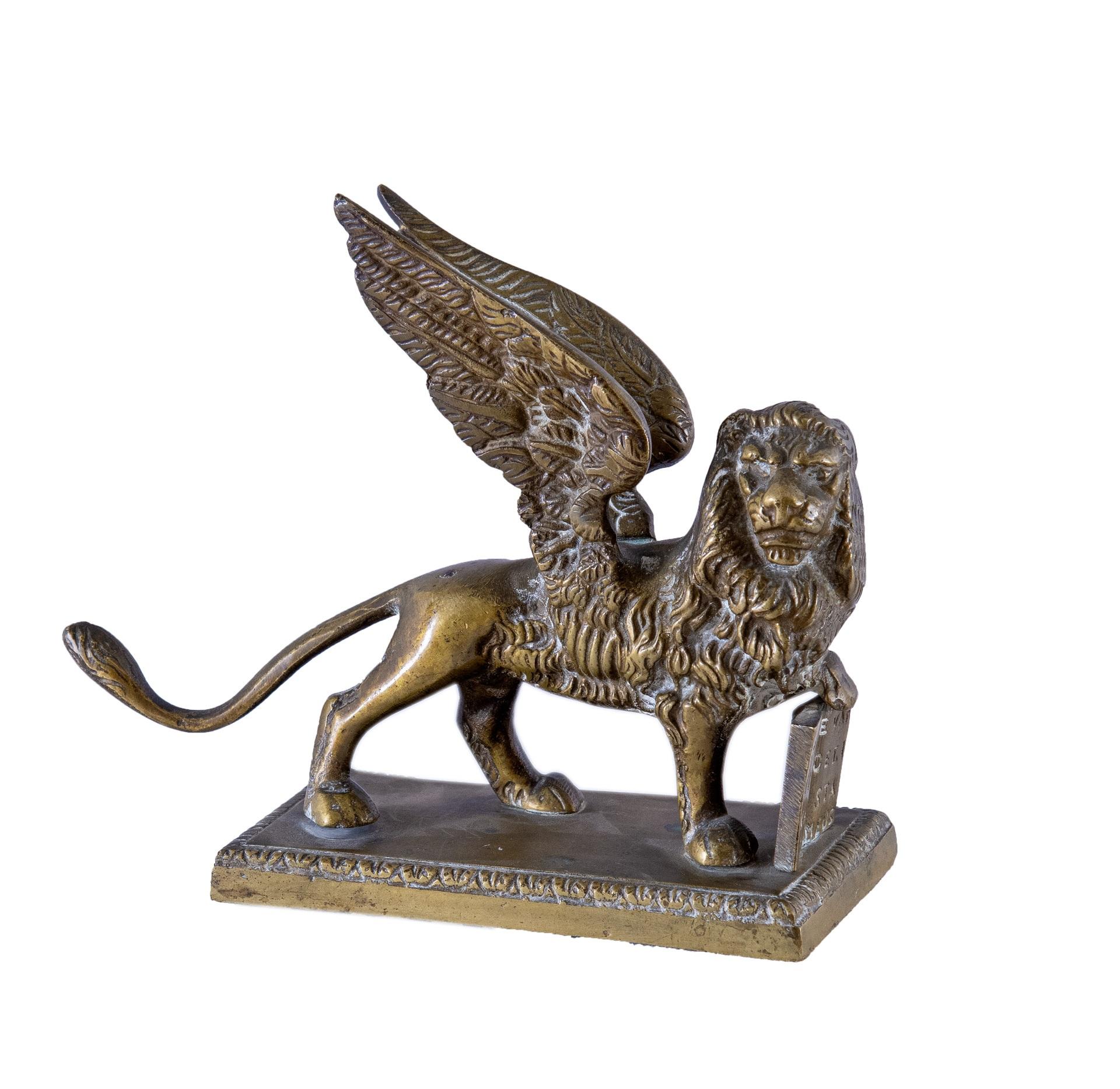 Unknown Abstract Sculpture - 19-20th century Italian bronze sculpture - St Mark Lion - Venice Napoleon III