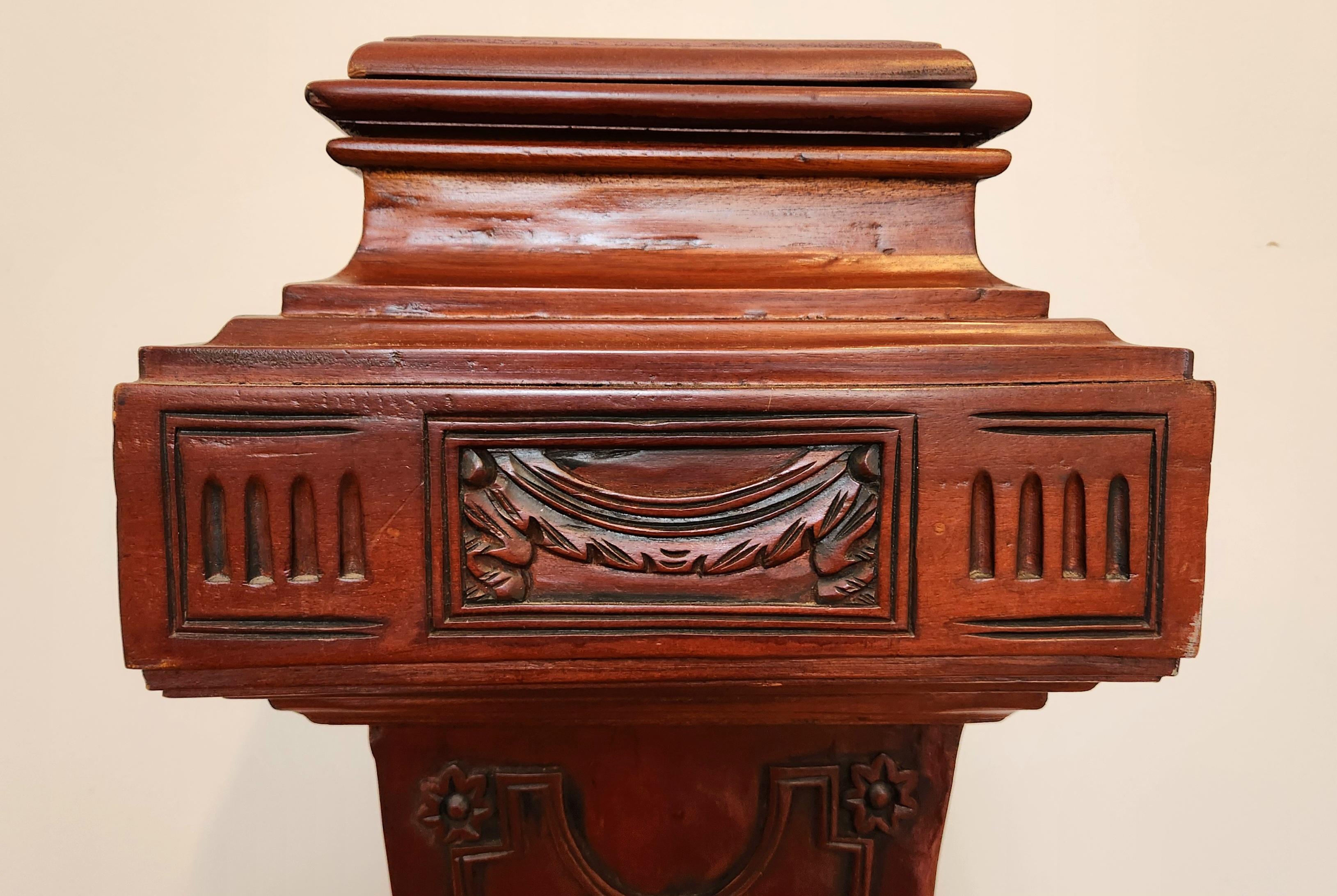 19th Century American Wooden Pedestal - Sculpture by Unknown