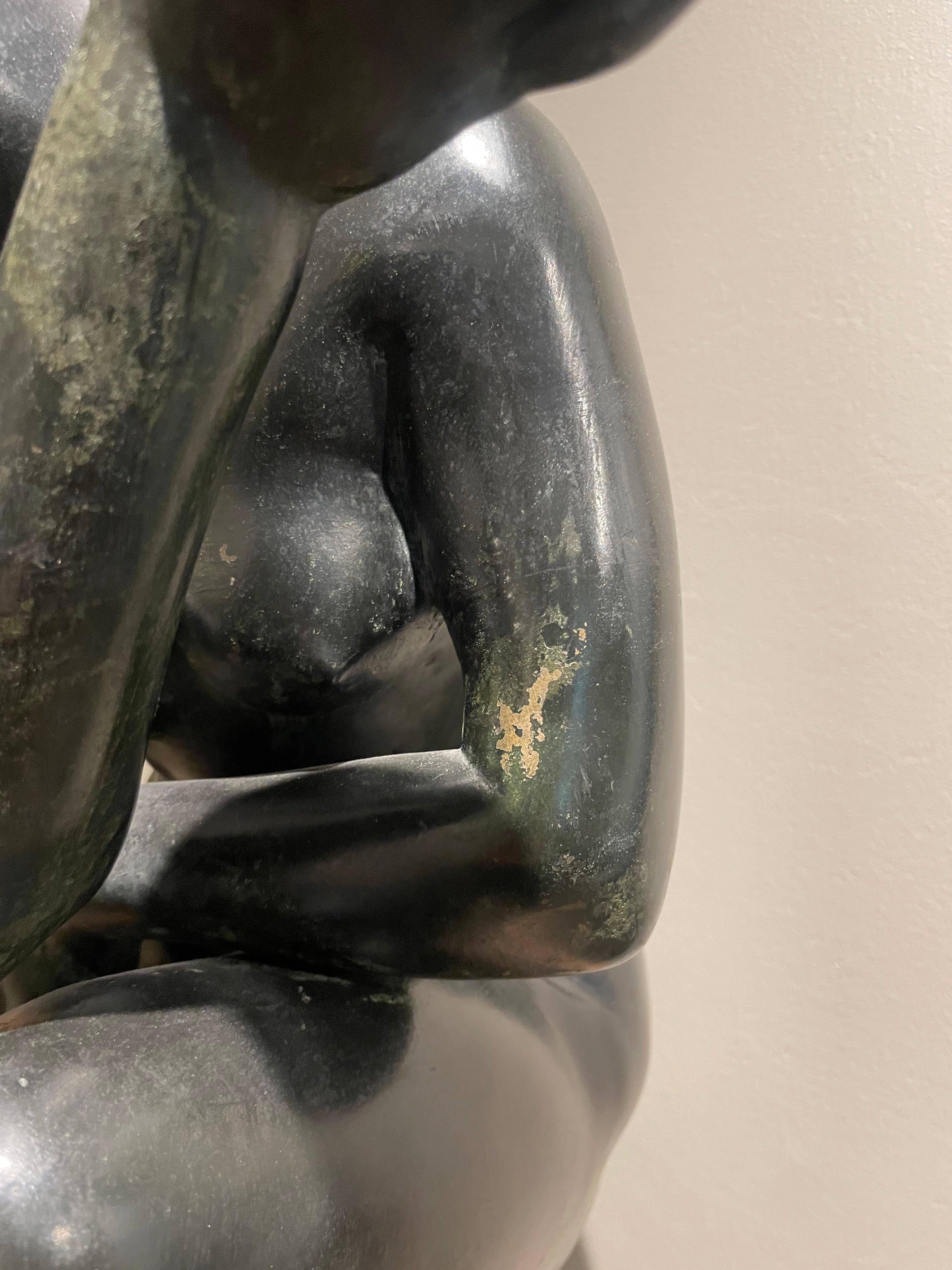 Figura in bronzo del XIX secolo di Venere accovacciata o Afrodite nuda in vendita 4