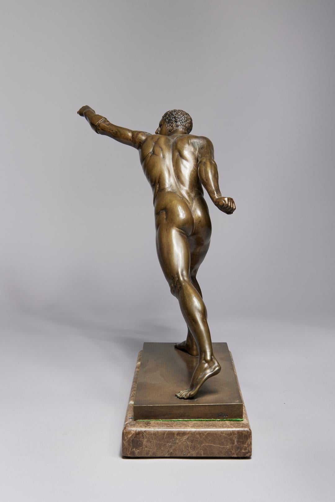 Bronzeskulptur des Gladiators von Borghese aus dem 19. (Gold), Figurative Sculpture, von Unknown