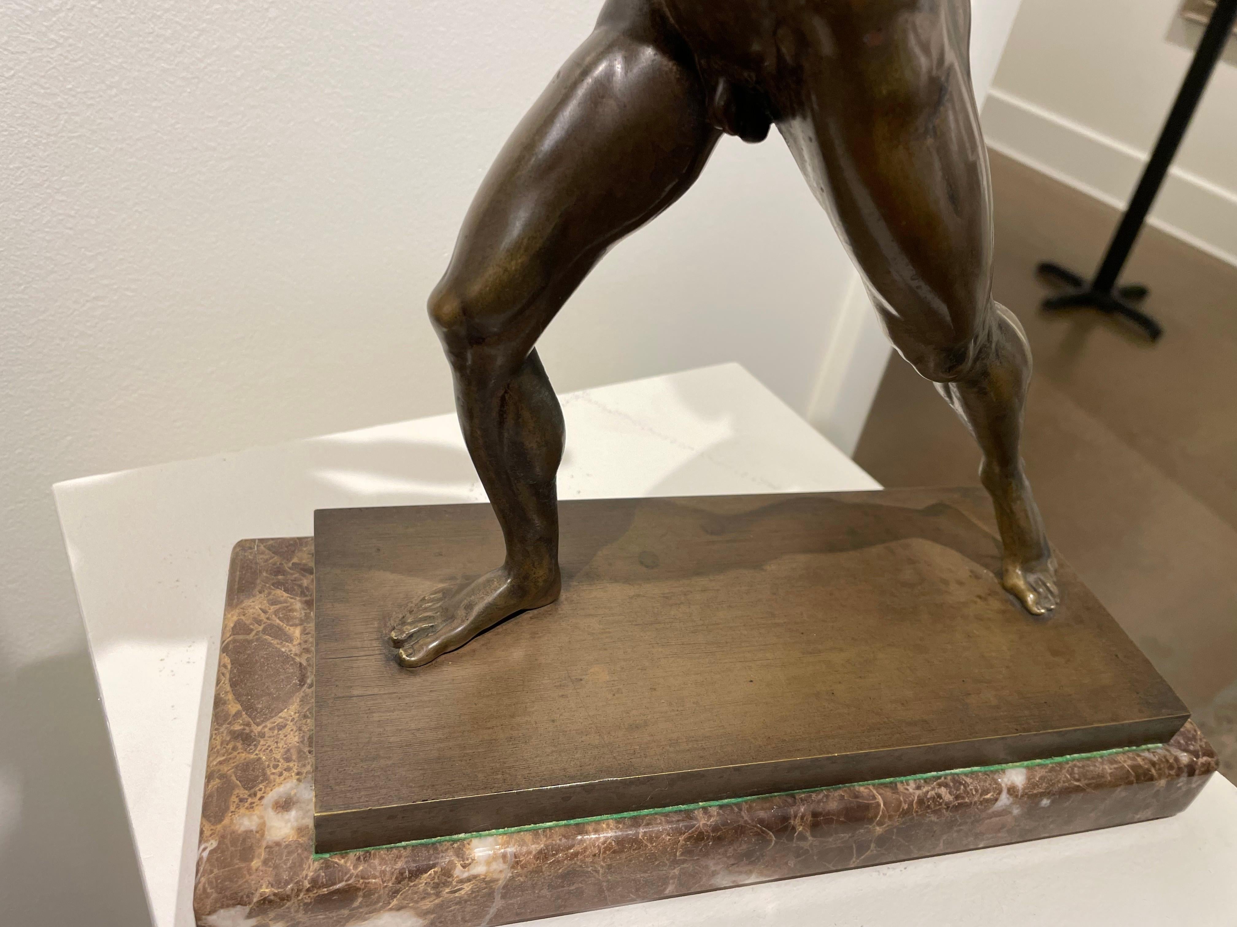 Bronzeskulptur des Gladiators von Borghese aus dem 19. im Angebot 3