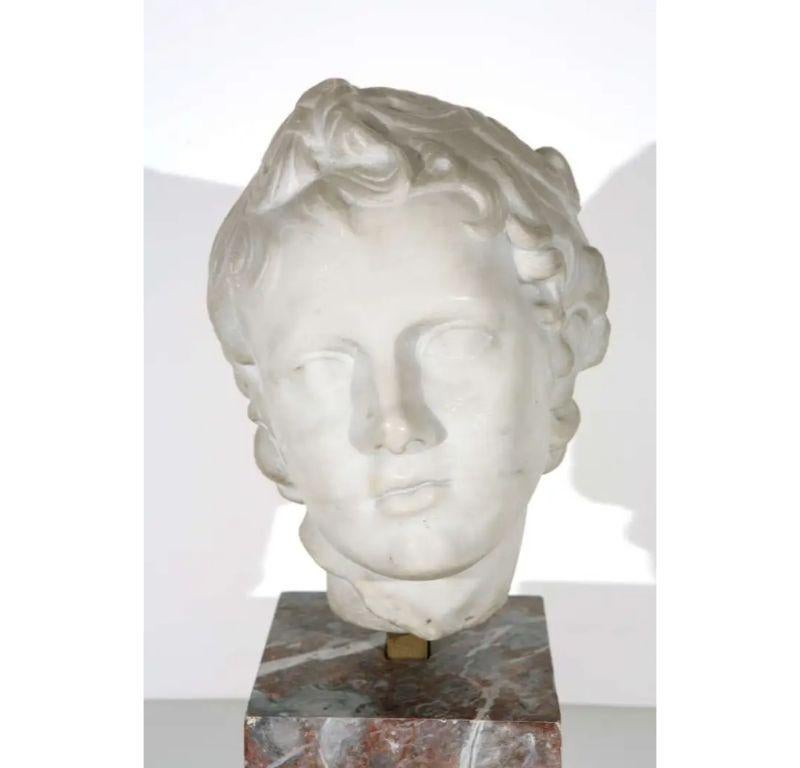 Composition Buste d'un jeune homme en vente 2