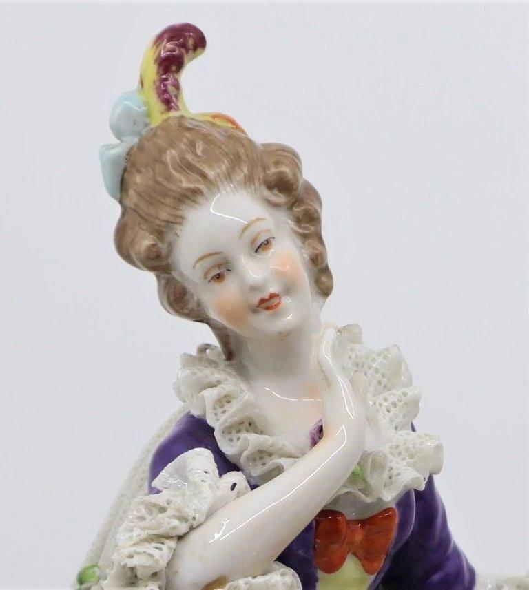 19th Century, Napoli Hand-Painted Porcelain Figure Musical Group - Sculpture by Unknown