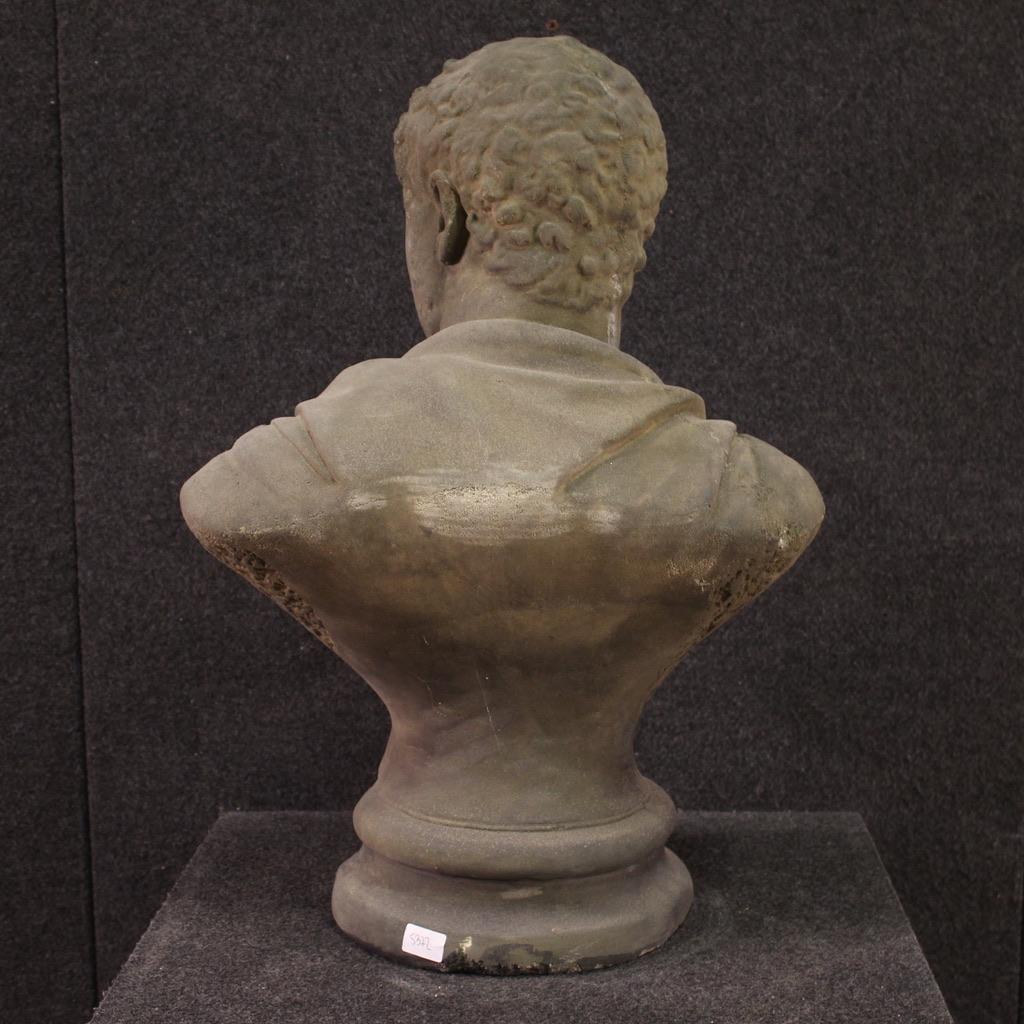 escultura italiana de medio busto de cemento del siglo XX Emperador Caracalla, 1960 en venta 4