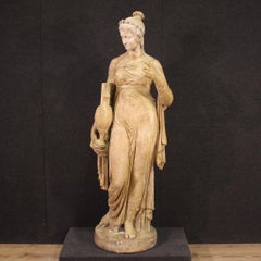 20. Jahrhundert Patinated Stucco Italienisch unterzeichnet Vestal mit Amphora Skulptur, 1920er Jahre
