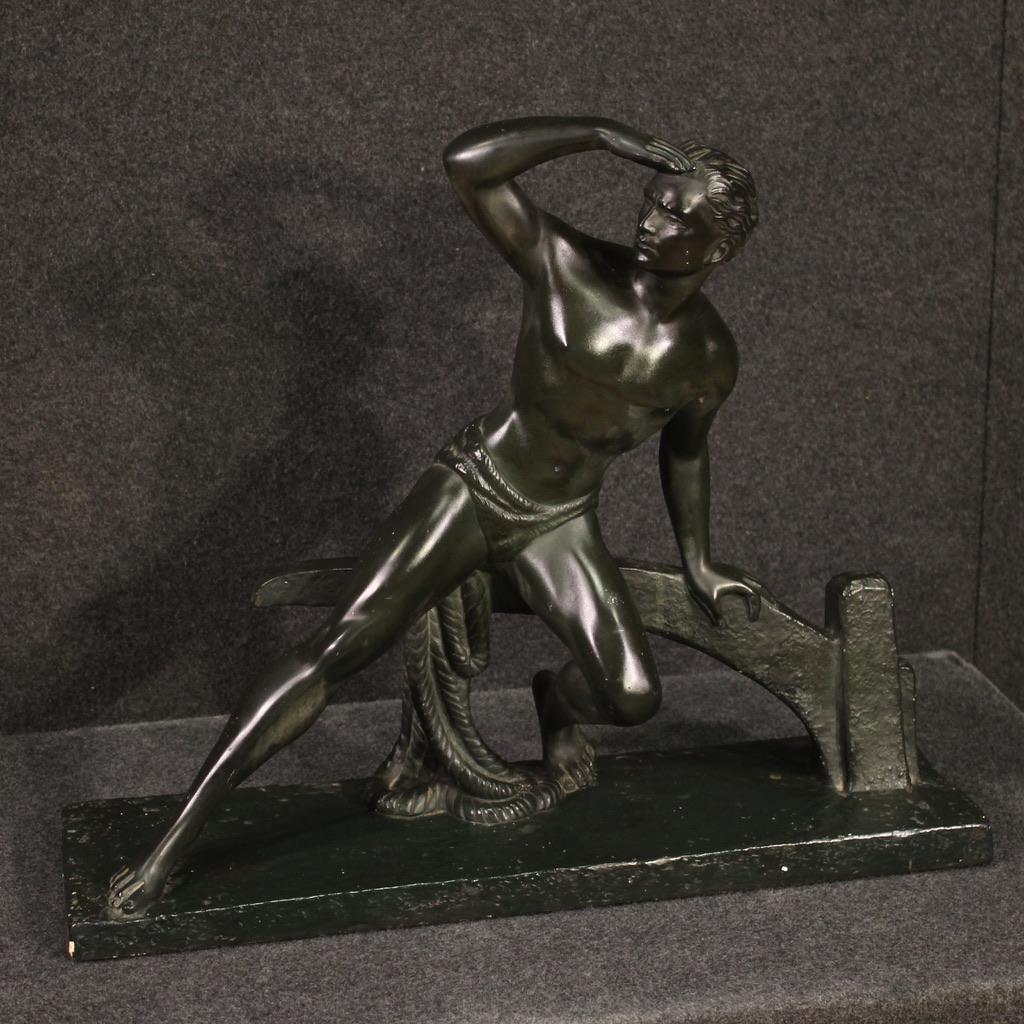 sculpture de marin en plâtre du 20e siècle, style Art déco français, 1940 en vente 3