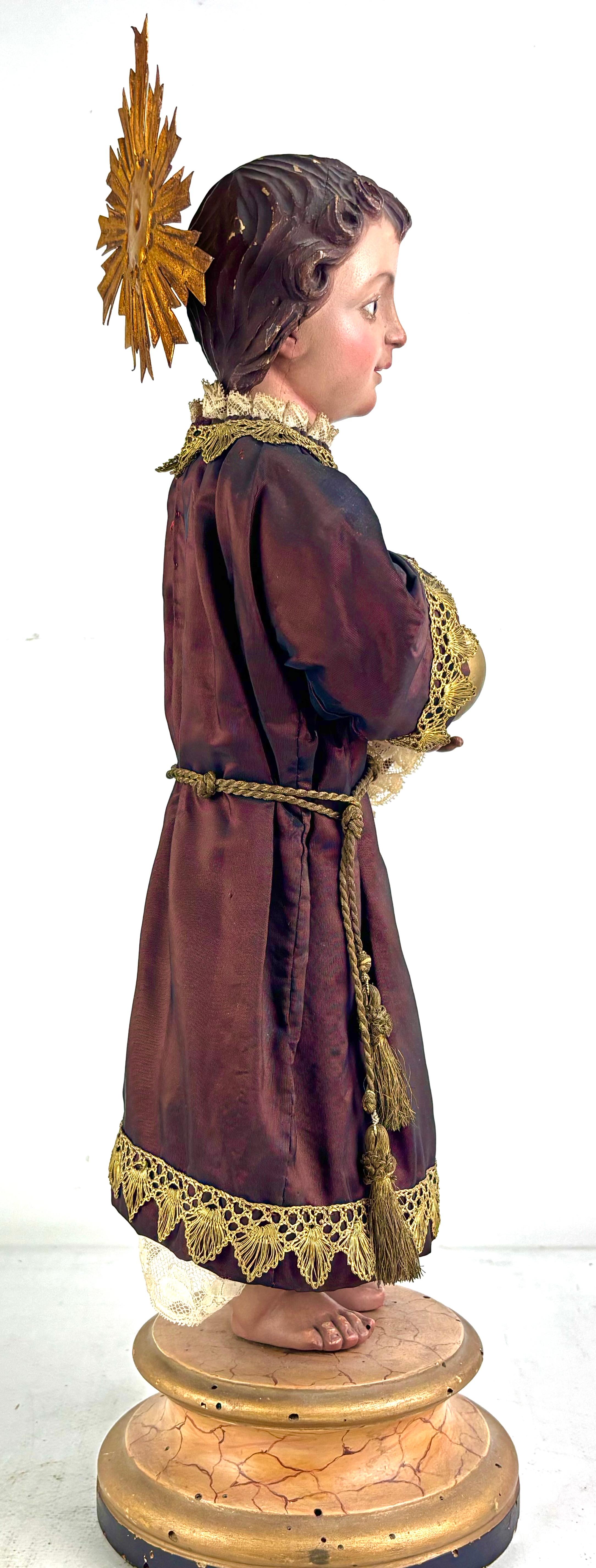 Bambino in legno policromo spagnolo del IX secolo 'Niño Jesús de la Bola'. in vendita 5