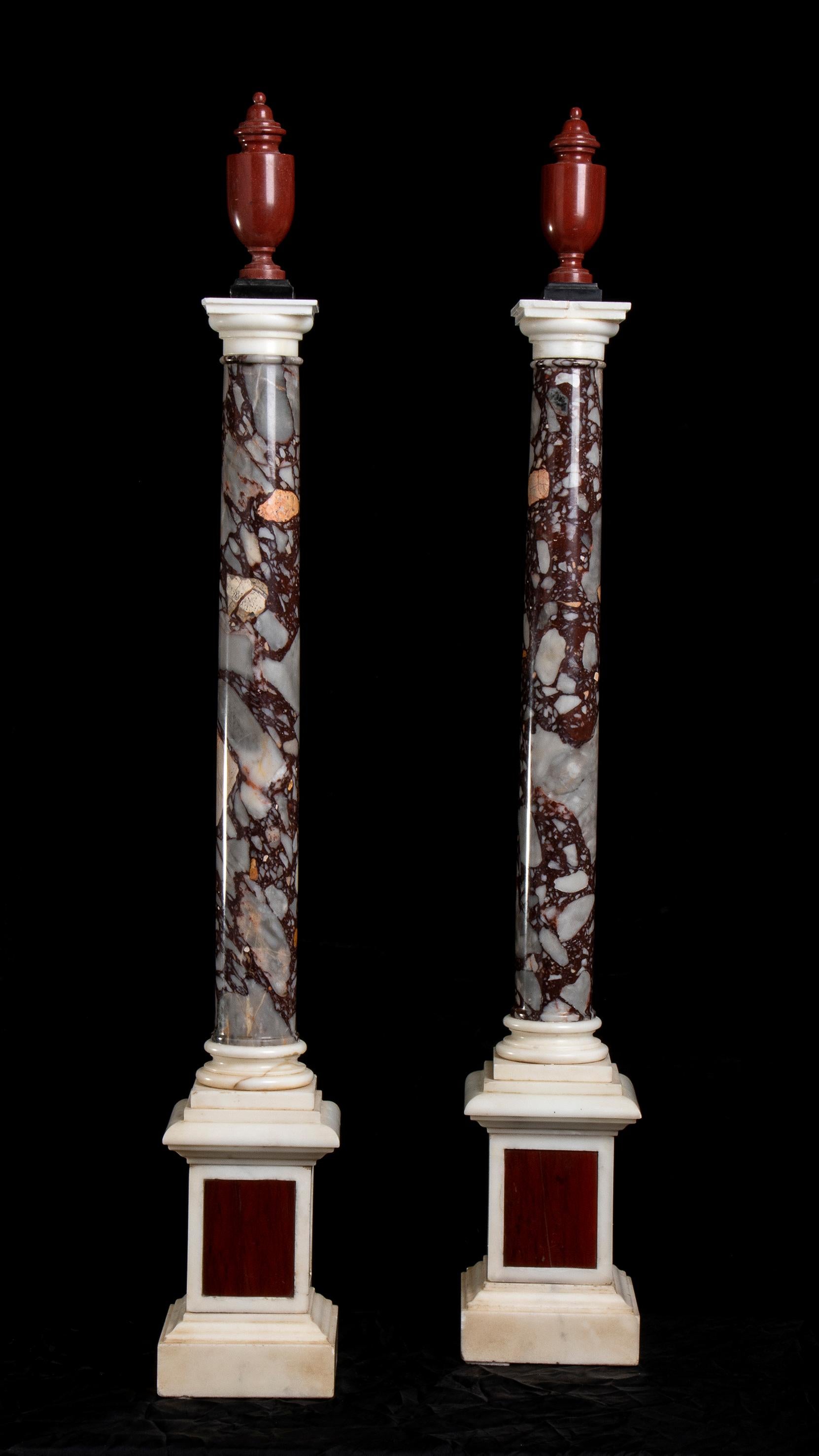 A Pair Of Italian Breccia White and Marble Columns Each Surmounted by an Amphora - Sculpture by Unknown