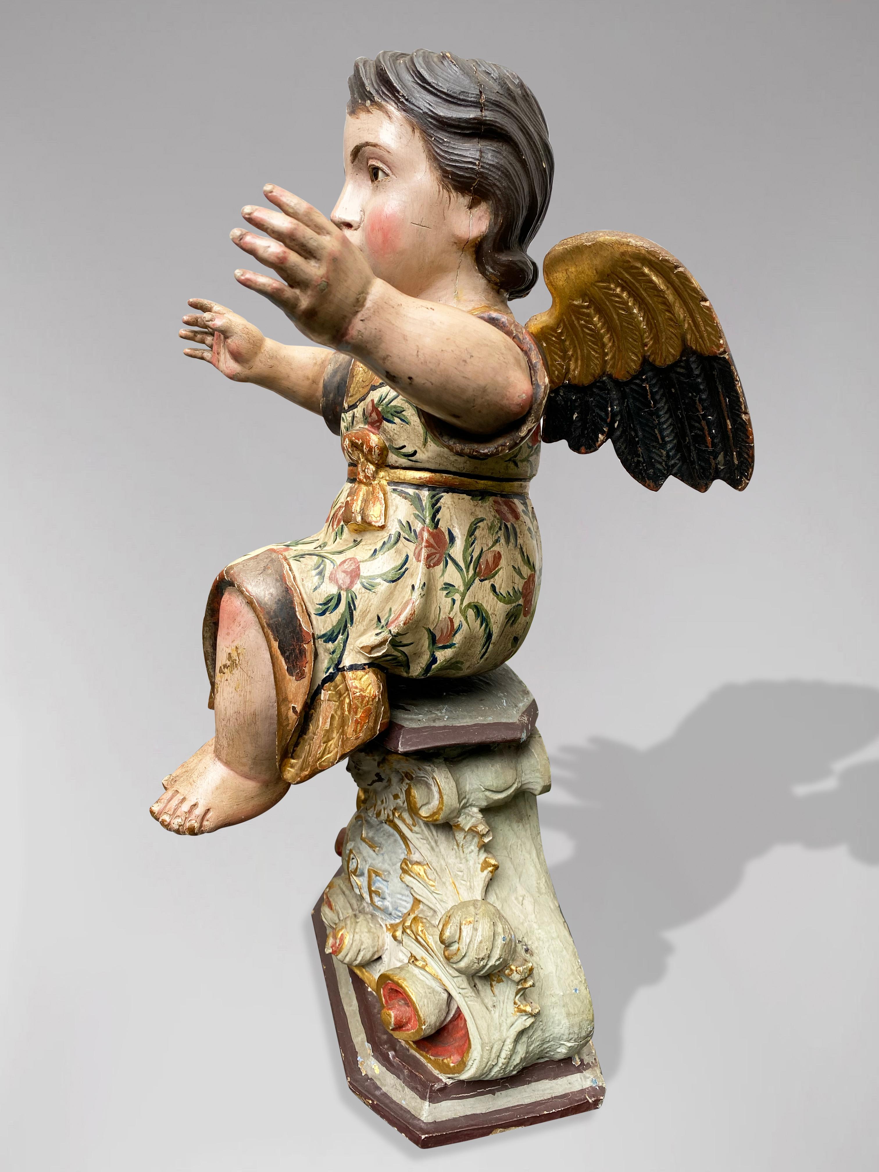Spanische Statue eines auf einem Pedestal sitzenden Engels mit geöffneten Armen, frühes 19. (Barock), Sculpture, von Unknown