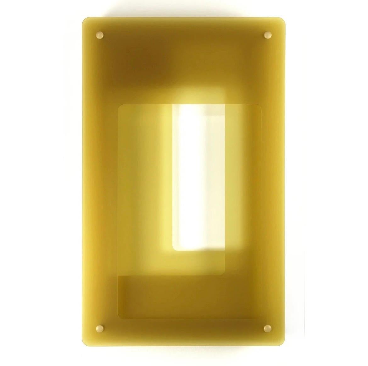 Sculpture murale en acrylique Constellation jaune par Yvette Kaiser Smith