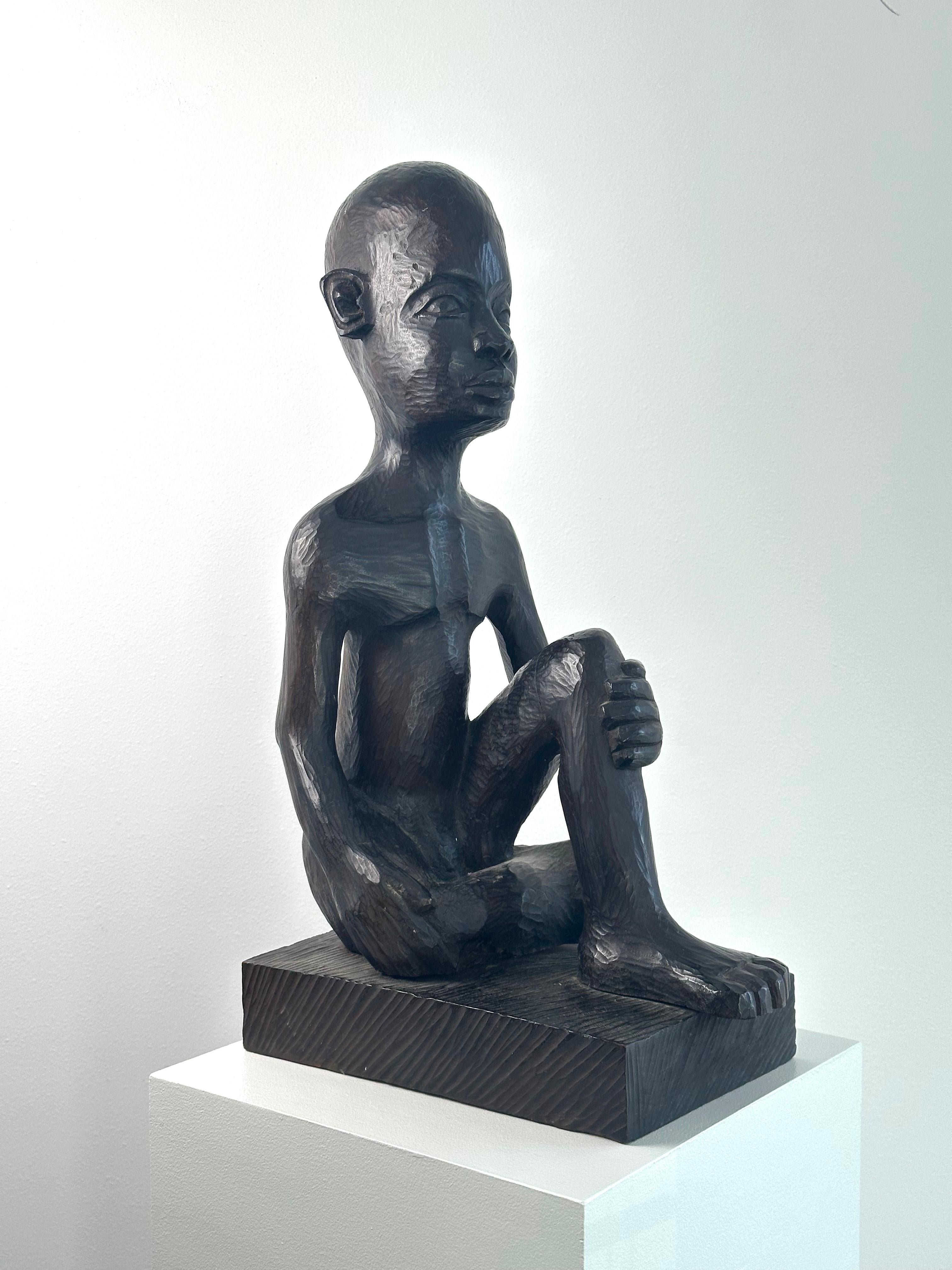 Unknown Figurative Sculpture – Afrikanischer Junge