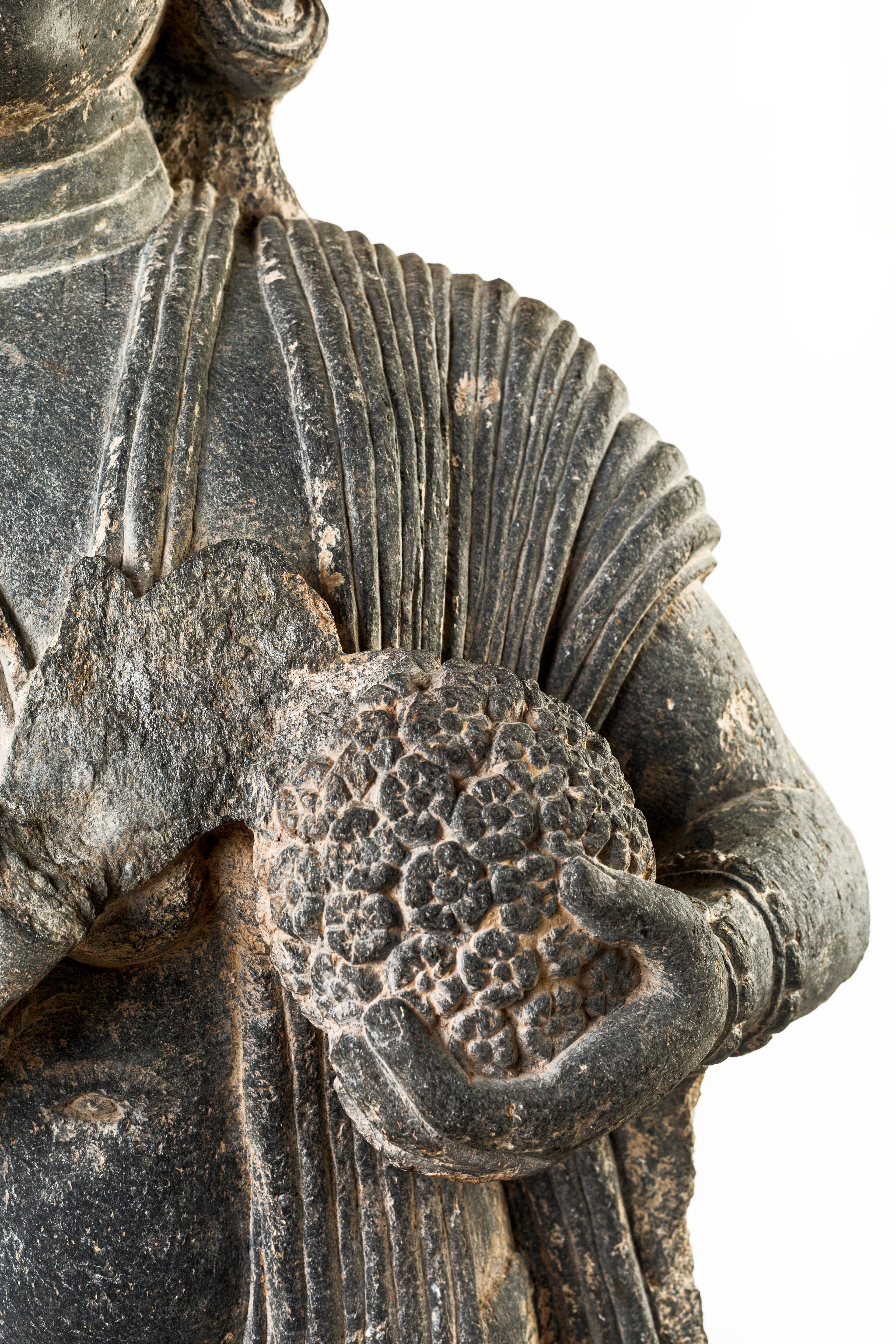 Ancient Gandhara Sculpture - 2nd/3rd Century - Black Figurative Sculpture by Unknown