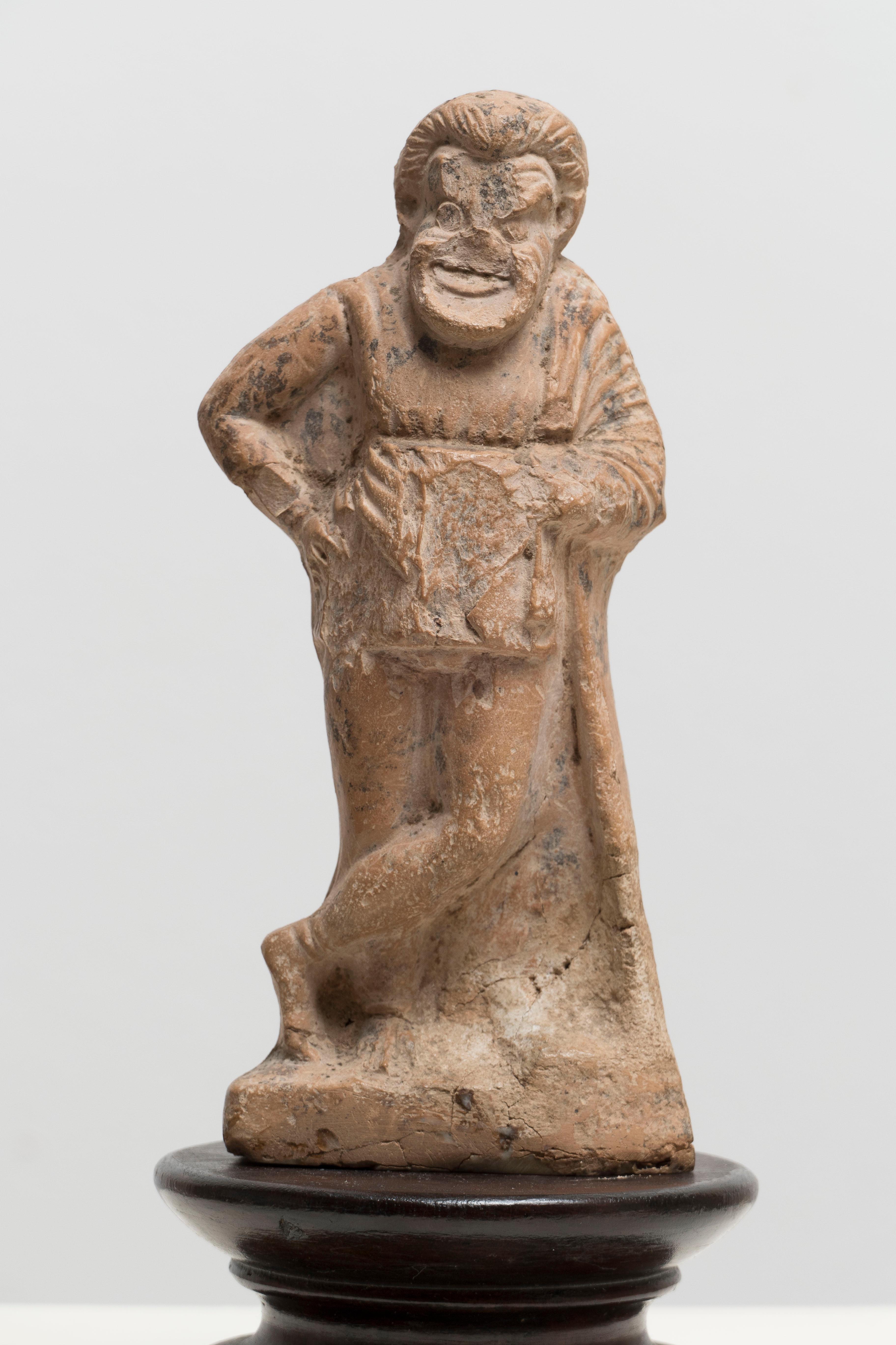 ancient greek figurines