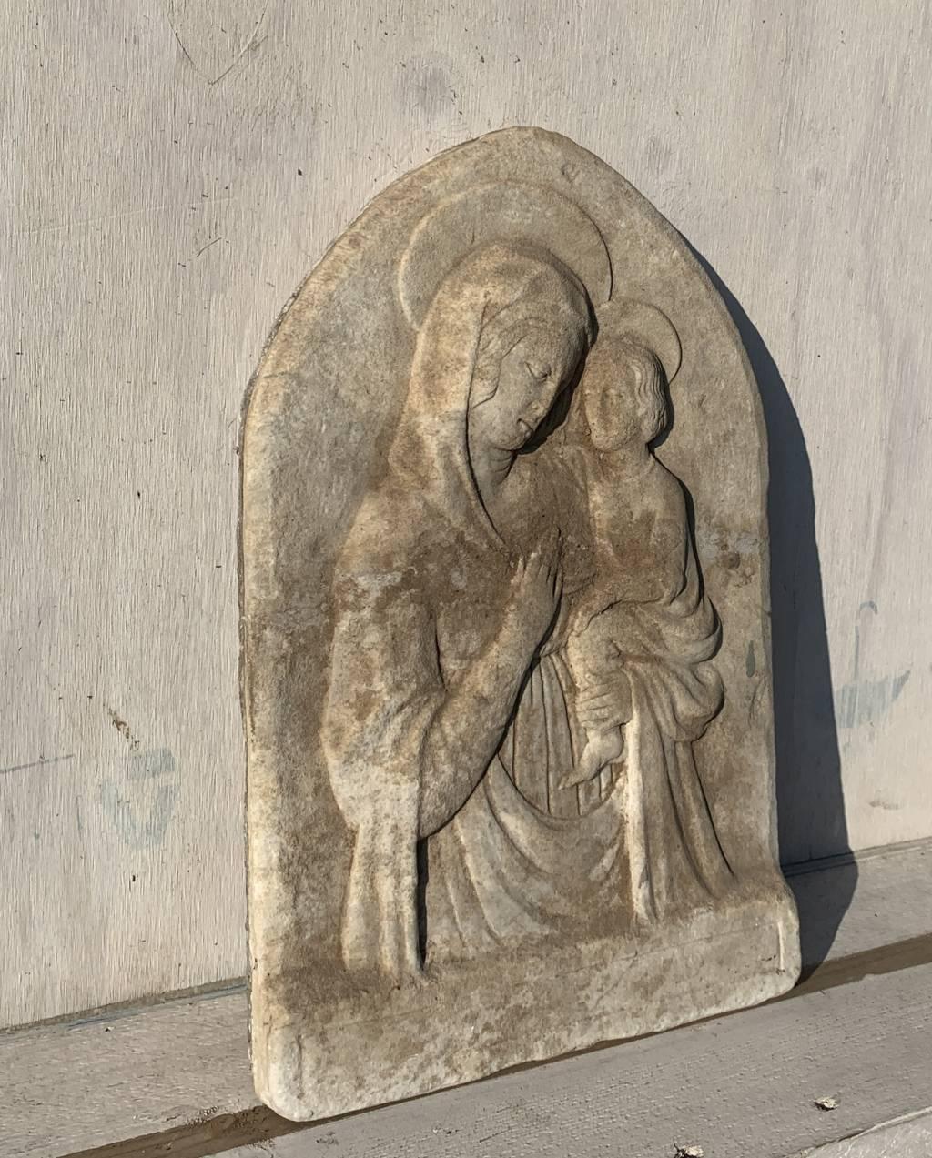 Antico scultore italiano - Scultura in pietra del XVI secolo - Figura della Madonna & Child 1