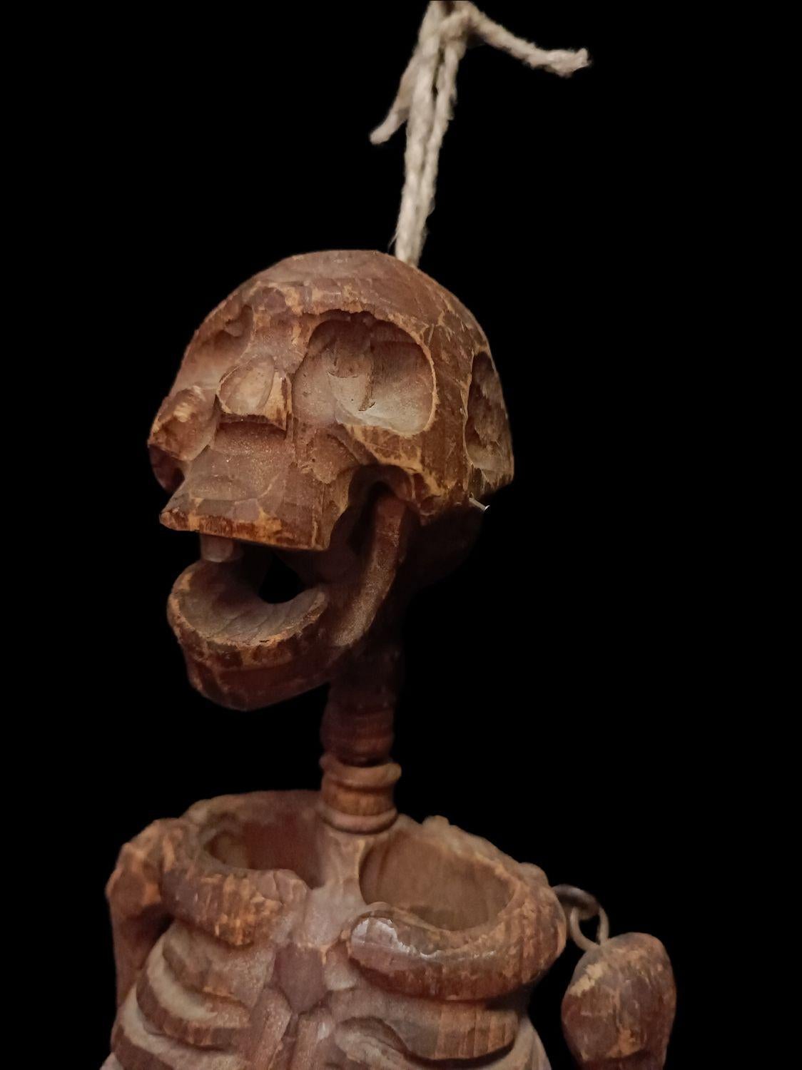 Vieja marioneta esqueleto en venta 1