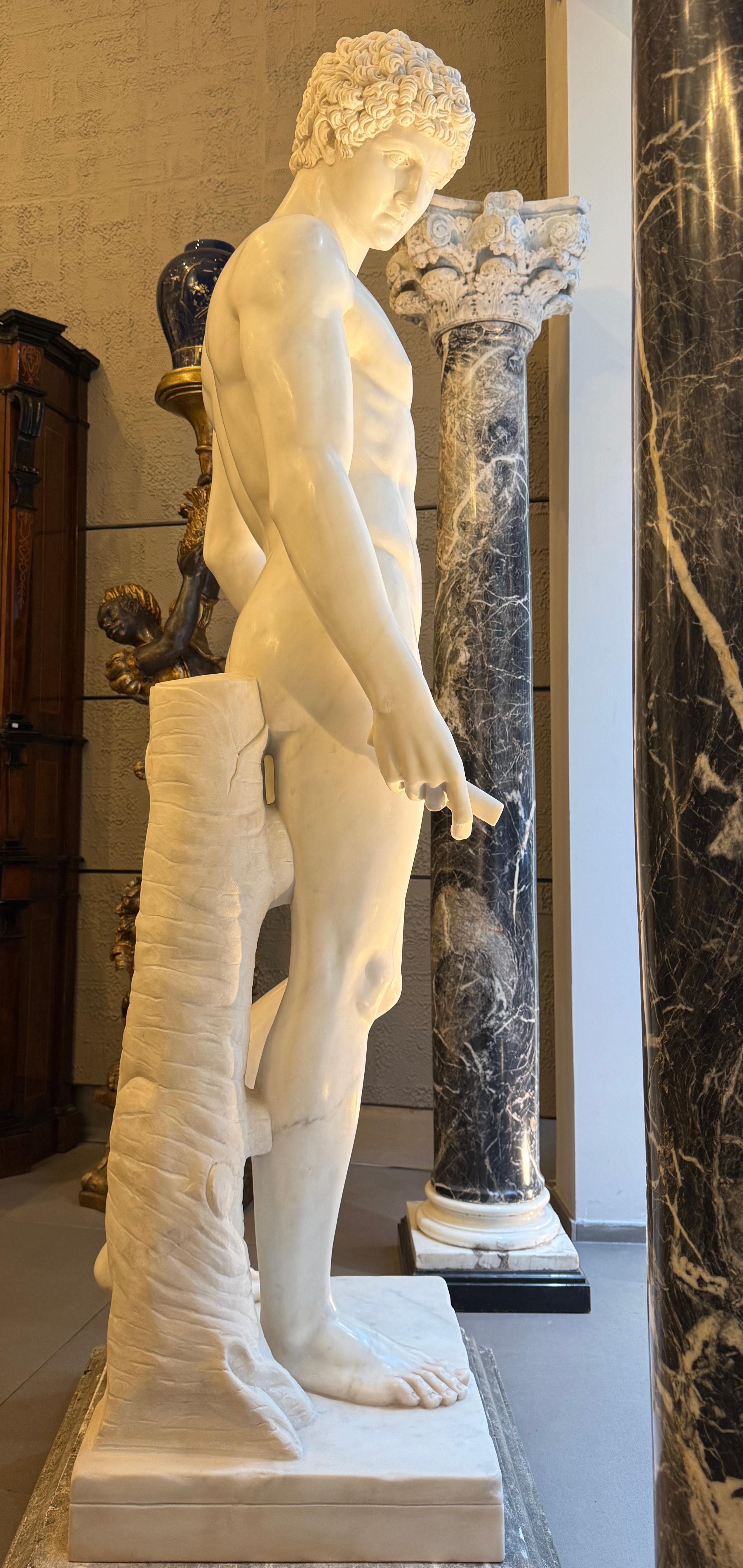 ANTINOUS Magnifica scultura italiana neoclassica in marmo di Carrara in vendita 3