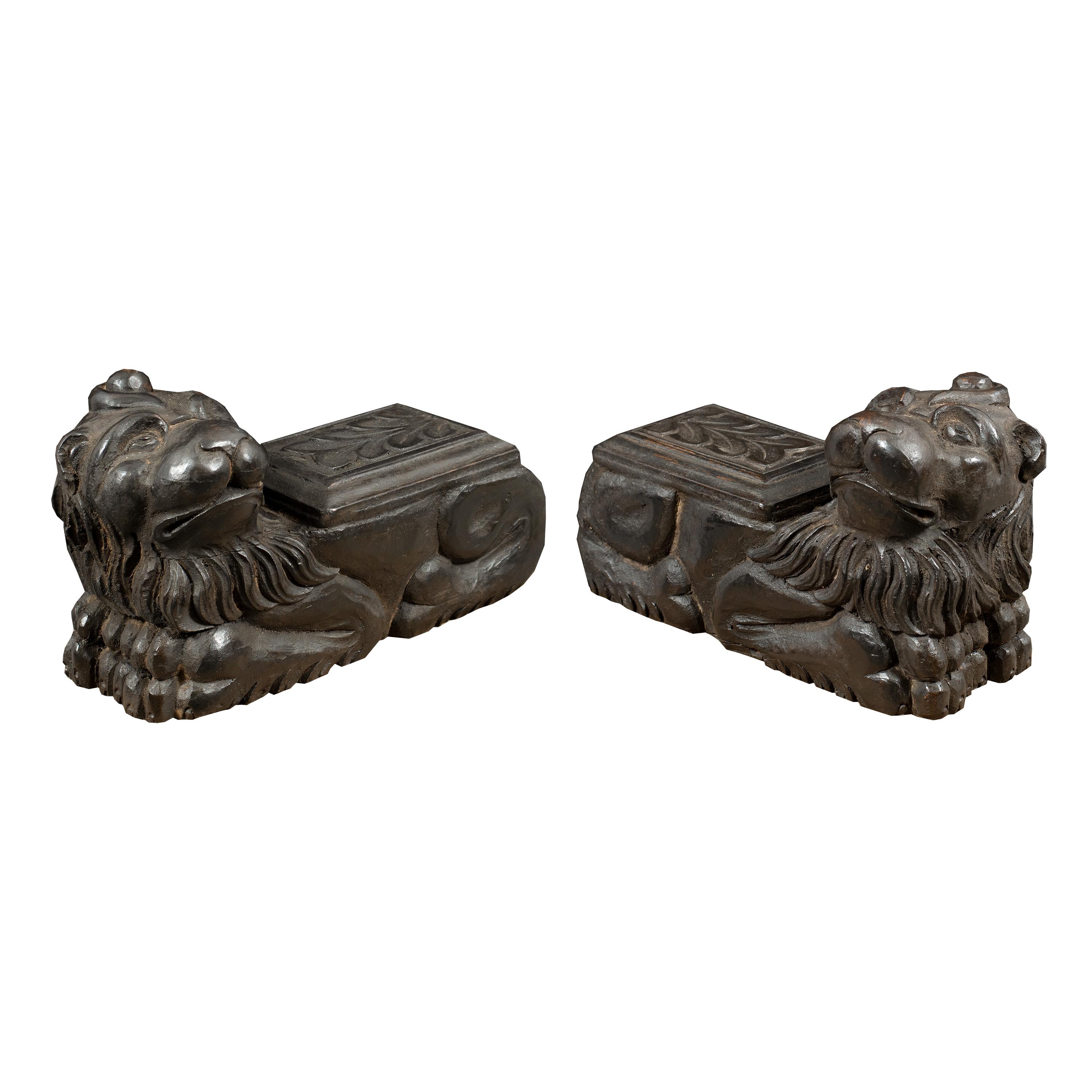 Antique Italian sculptor - Pair of 18th century wooden sculptures - Lions