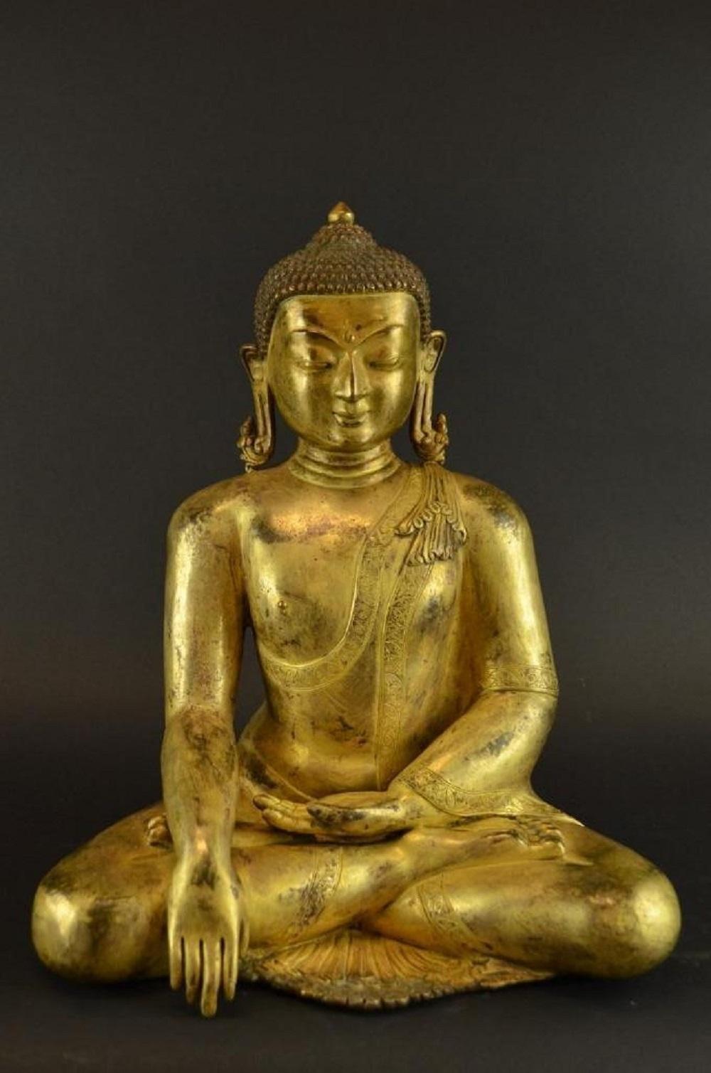 Antique Tibetan Gilt Bronze Seated Buddha - Sculpture by Unknown