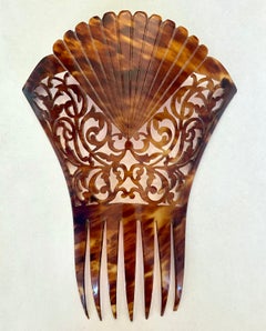 Peigne à cheveux ancien en écaille de tortue, design de mantille espagnole, Art Nouveau