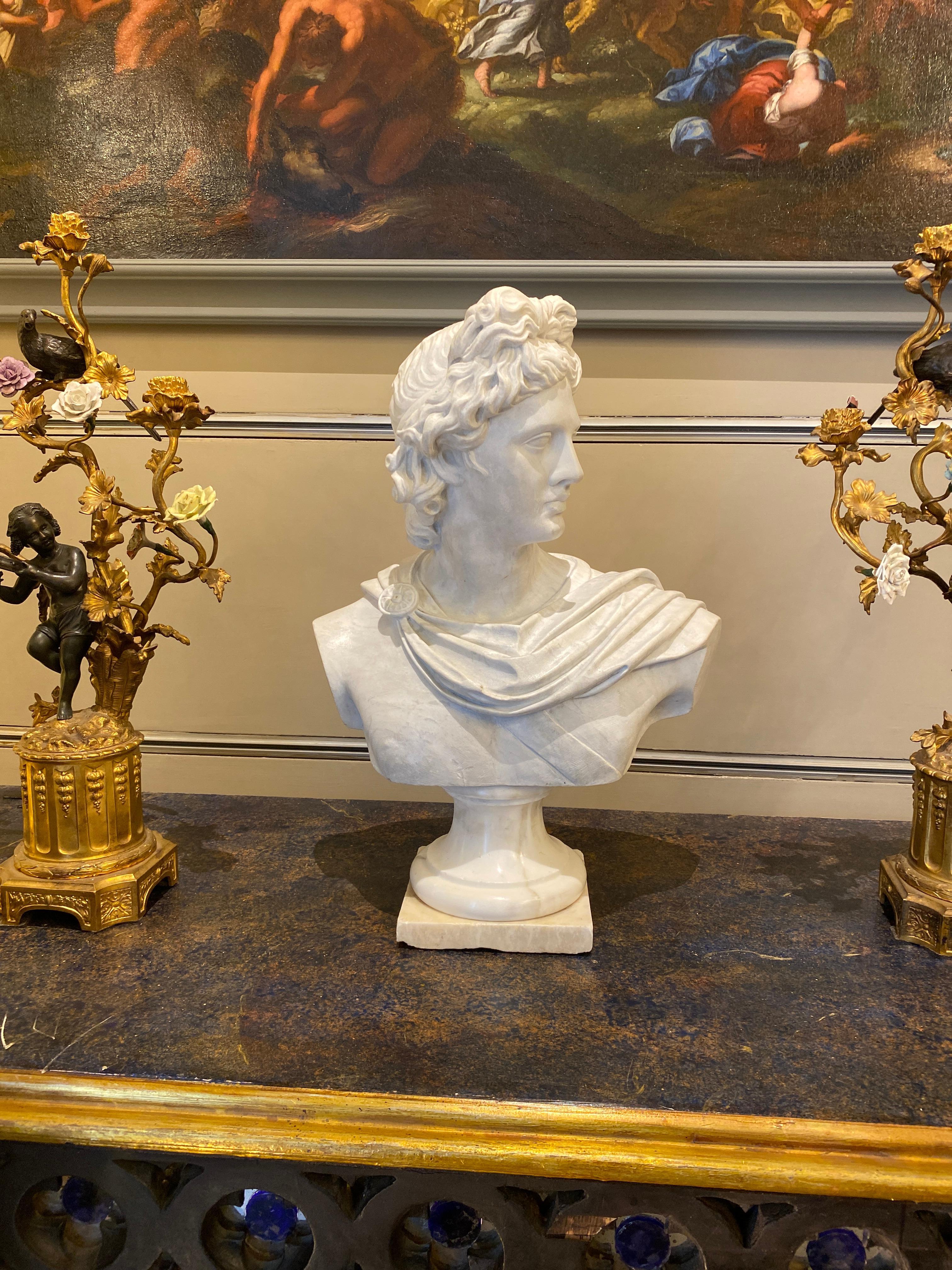 Busto de mármol de Apolo Escultura de Gran Recorrido Tema mitológico 1850' en venta 5